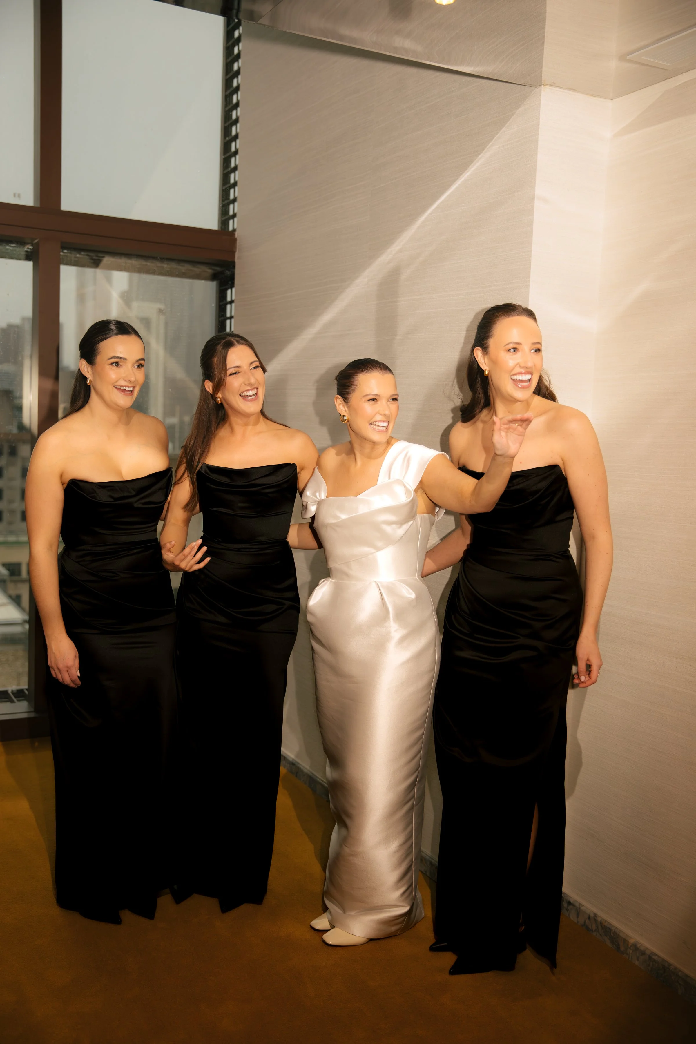 GETTING READY - BELLA + TRIS-237.jpg