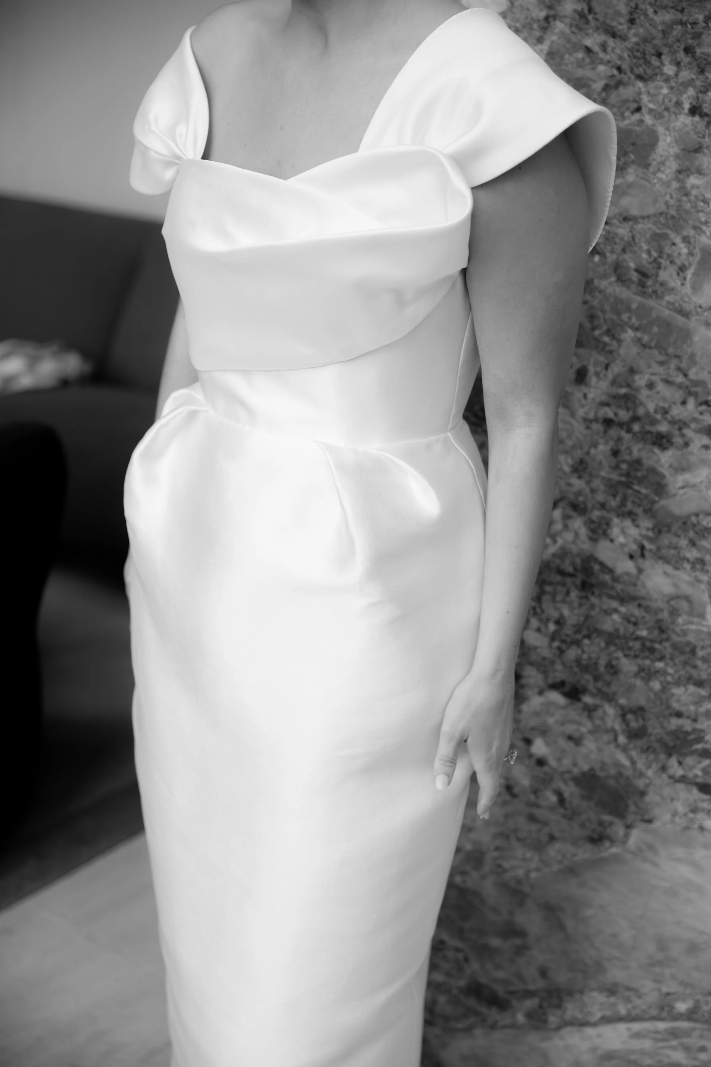 GETTING READY - BELLA + TRIS-064.jpg