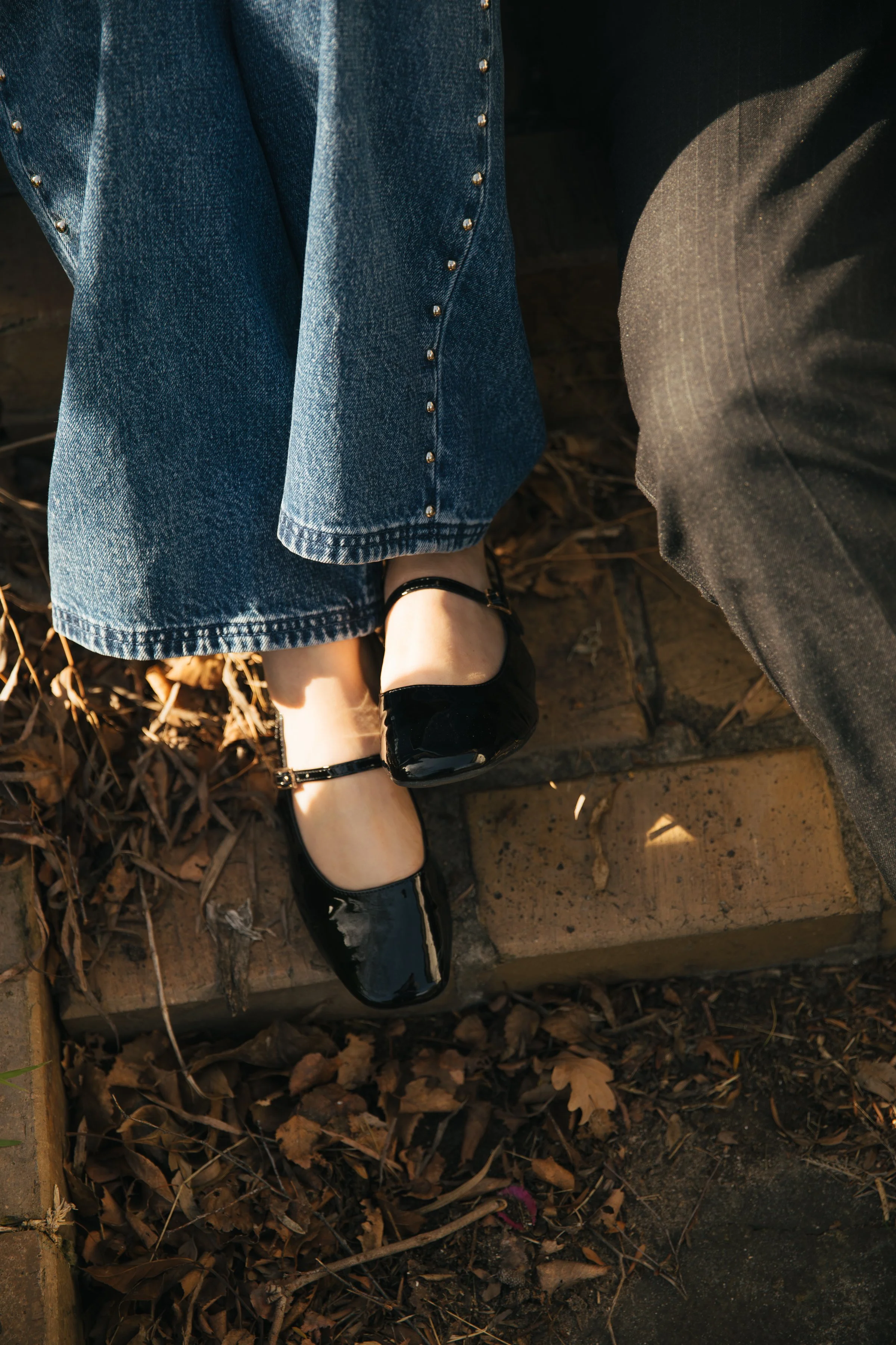 NIK + DEMI - ENGAGED-044.jpg