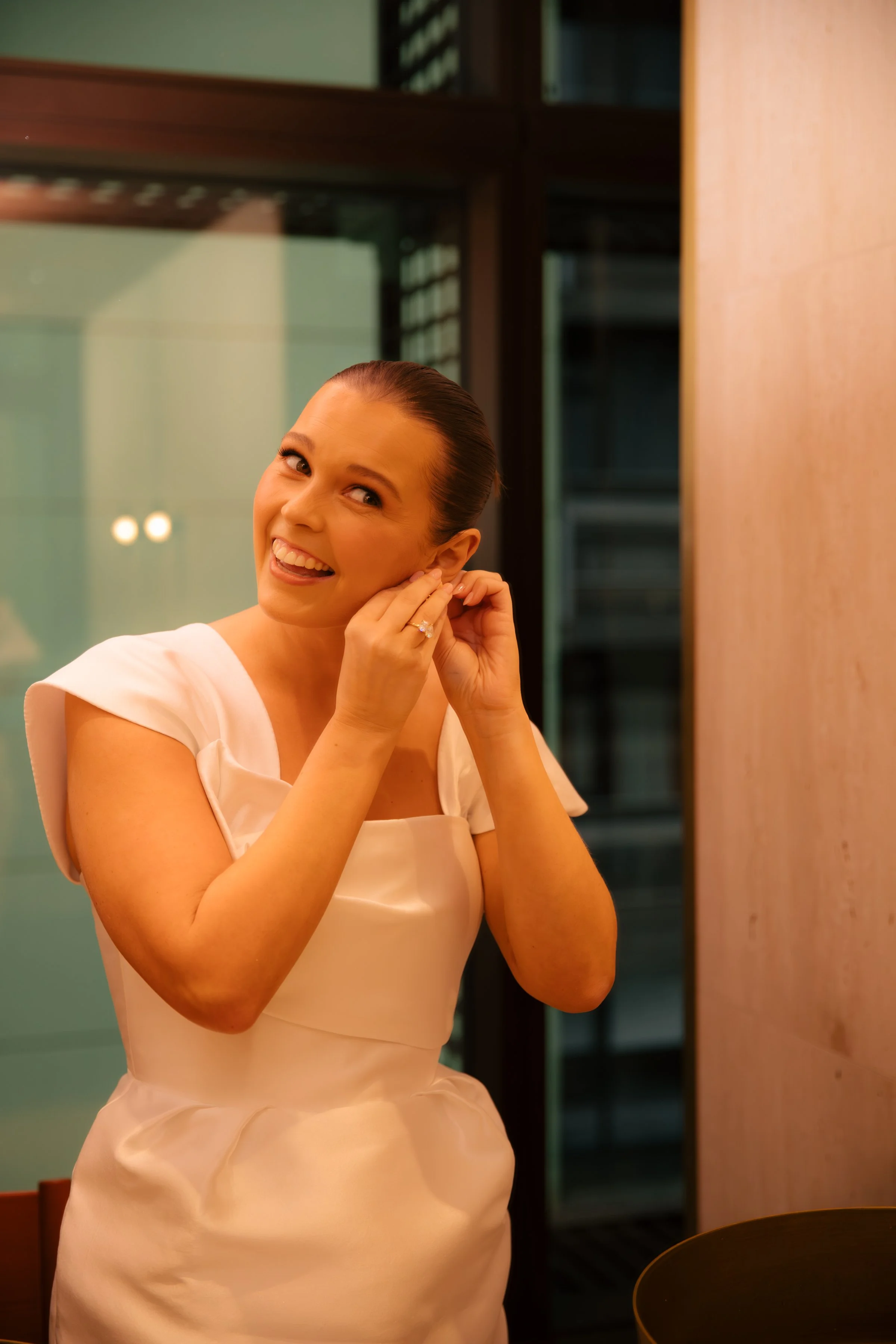 GETTING READY - BELLA + TRIS-081.jpg