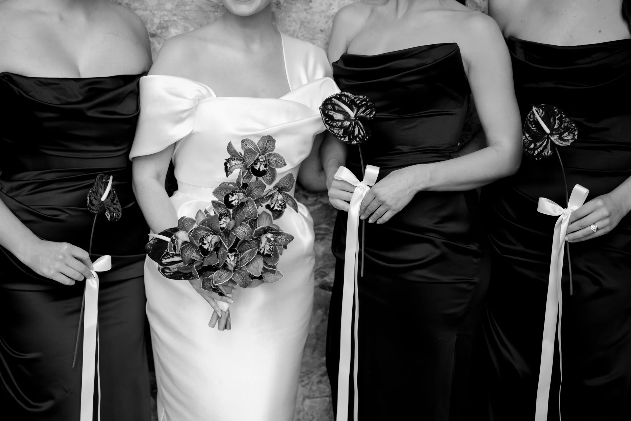 GETTING READY - BELLA + TRIS-189.jpg