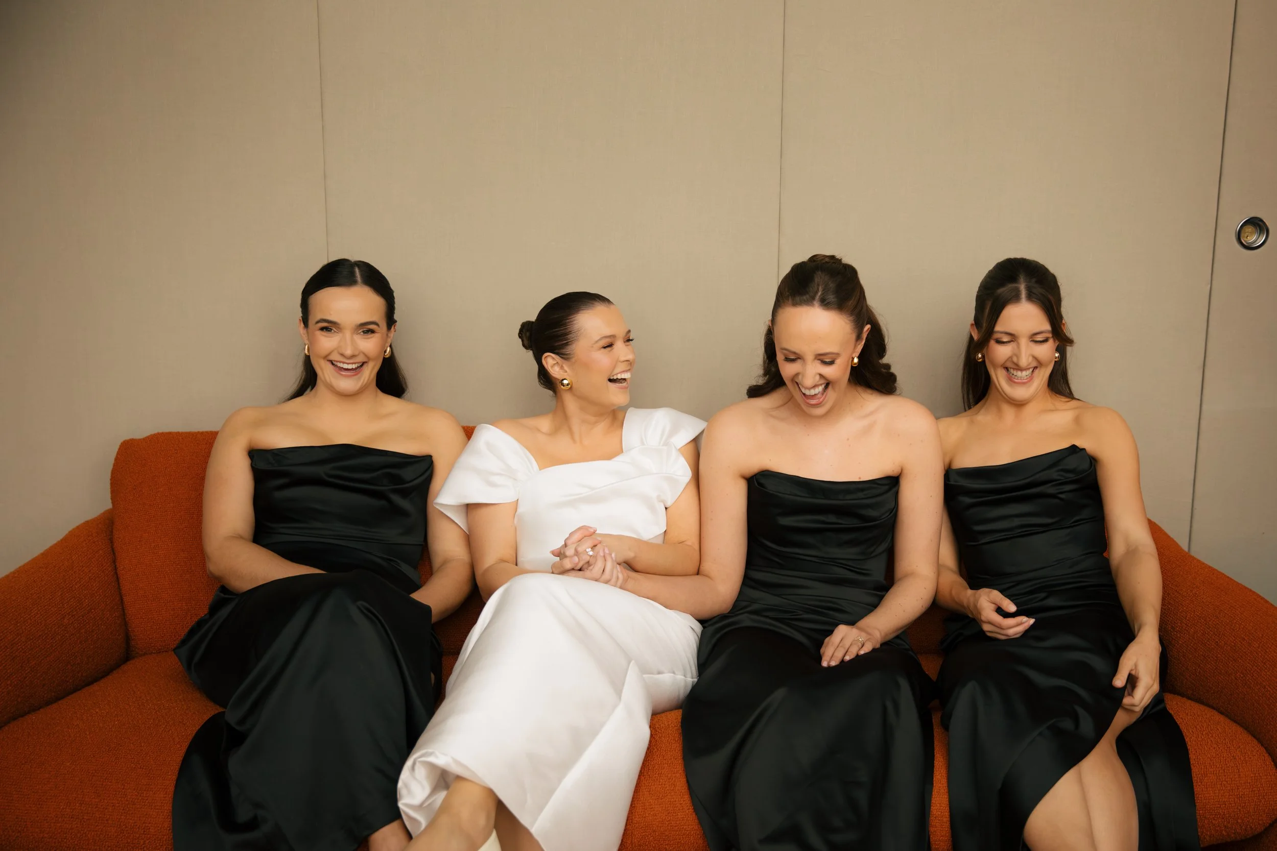 GETTING READY - BELLA + TRIS-097.jpg