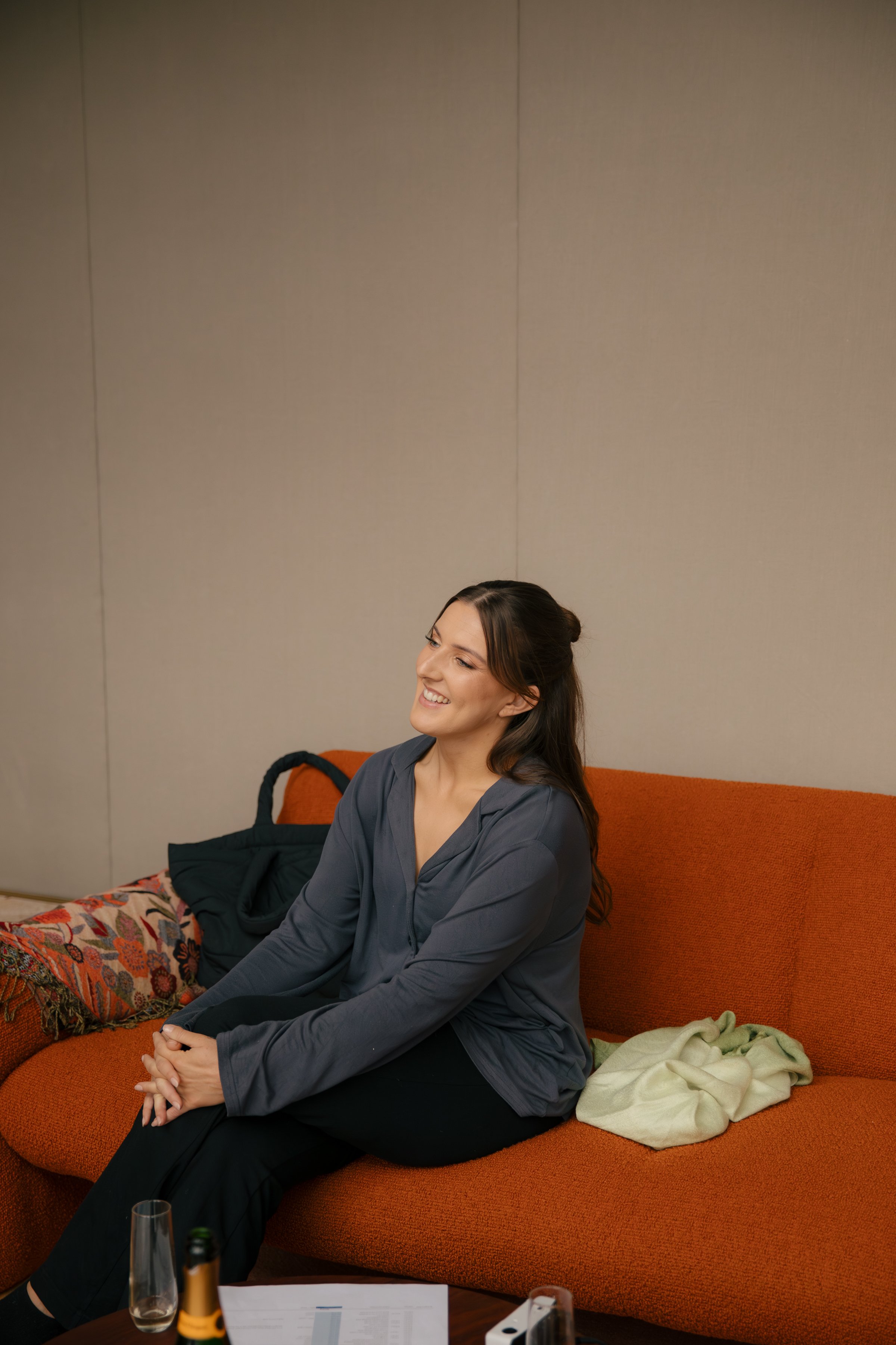 GETTING READY - BELLA + TRIS-008.jpg