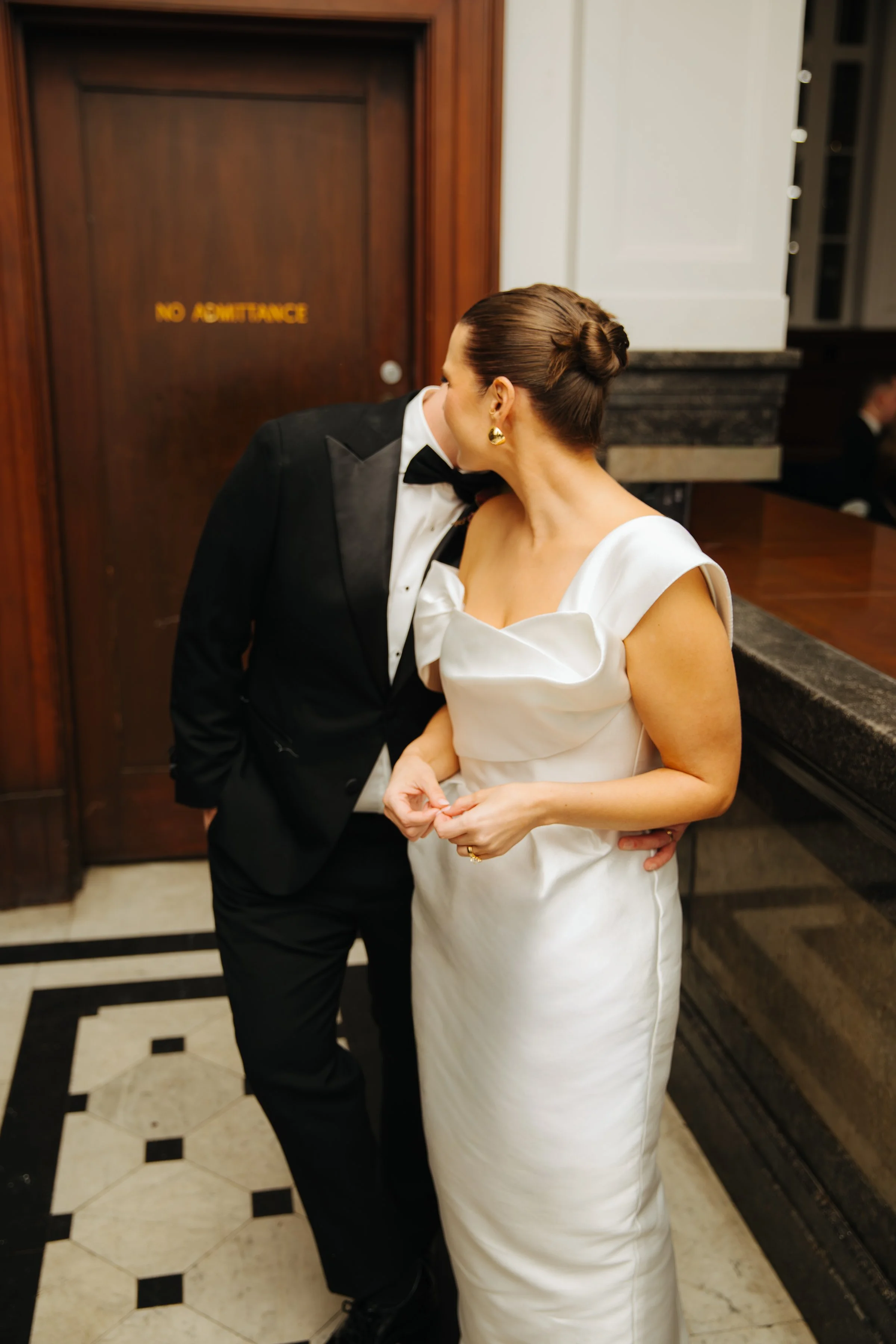 THE TRUST - BELLA + TRIS-004.jpg