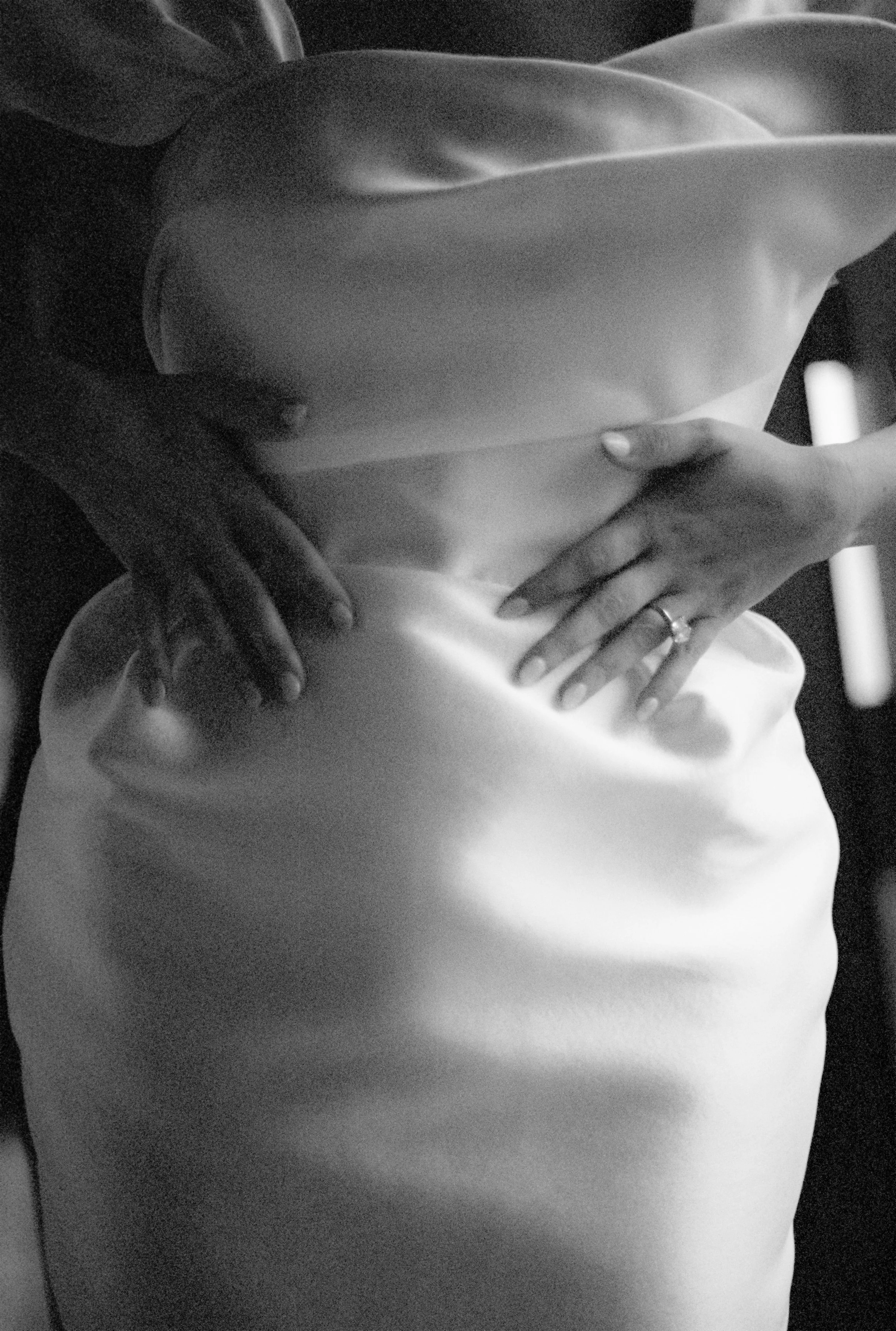 GETTING READY - BELLA + TRIS-045.jpg