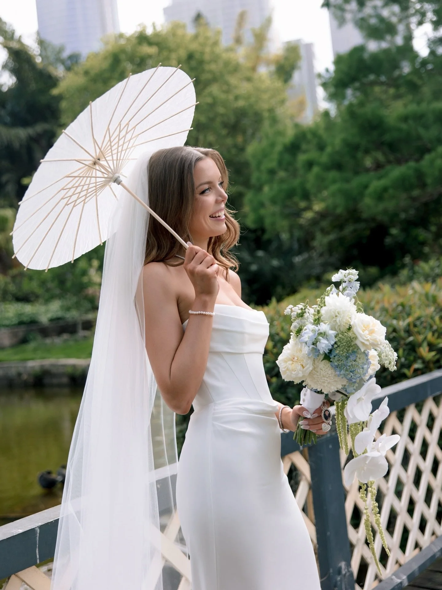 a moment for the bouquets 🩵