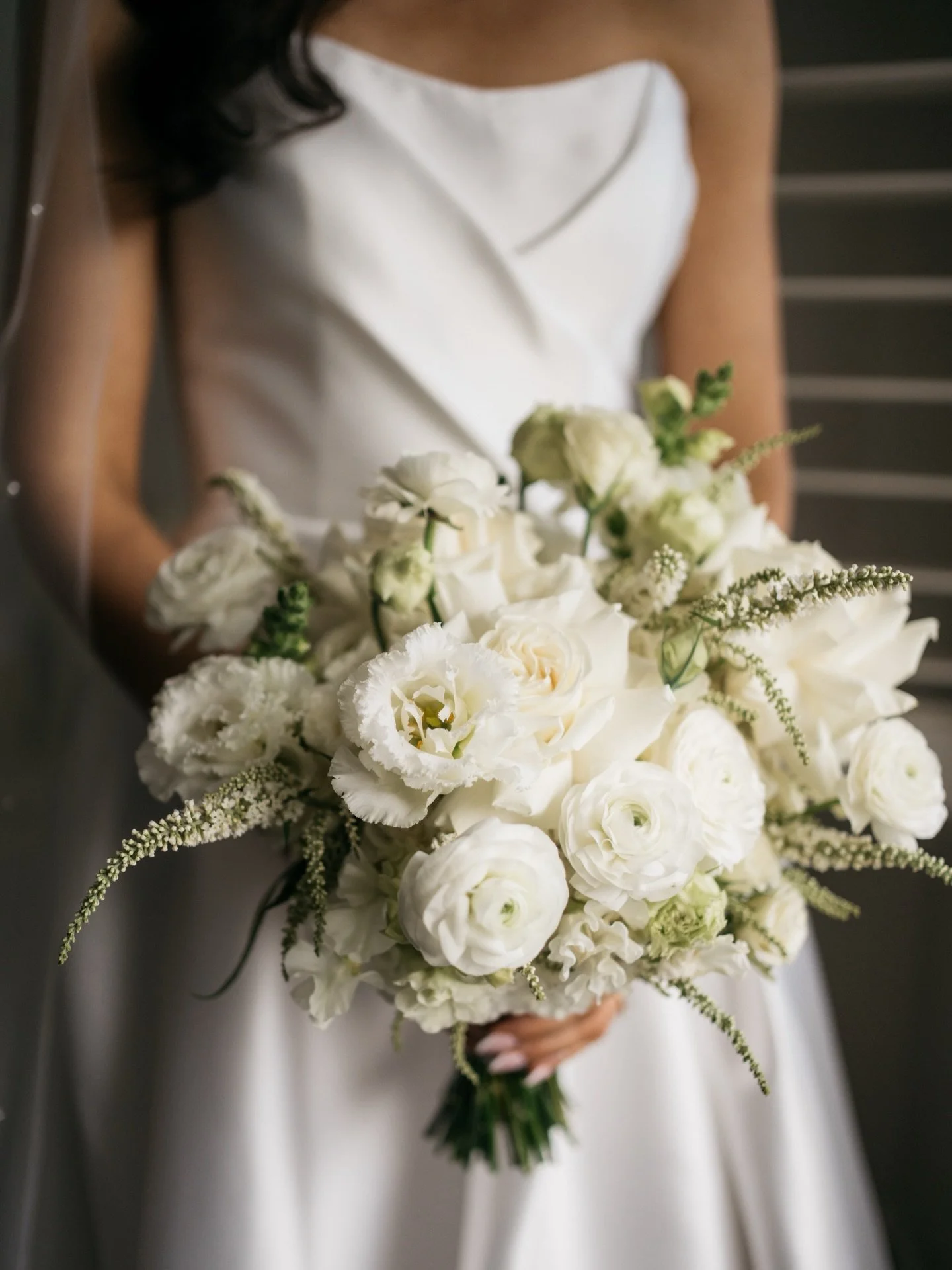 Rachel&rsquo;s bouquet 🤍
A stunning mix of roses, ranuncullus, lissianthus, sweet peas, snap dragons and more