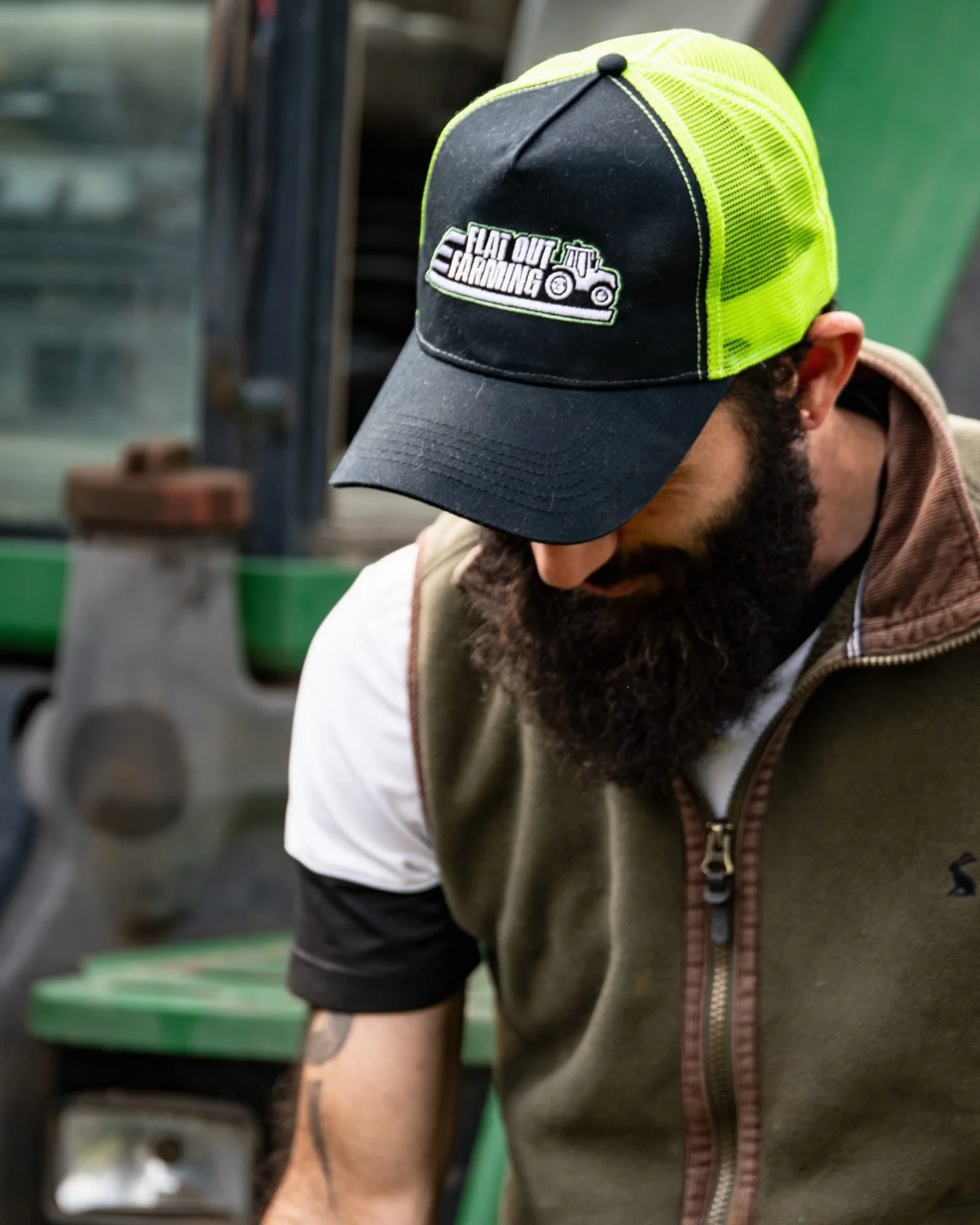 Eeek! Finally it&rsquo;s time! 👀🚀 Launching FLAT OUT FARMING&reg;️! 🚀

🚜**GIVEAWAY** 🚜
To celebrate our little launch of our very first product, we&rsquo;re giving away five of our Flat Out Farming &lsquo;The Original&rsquo; Lime Green Trucker h