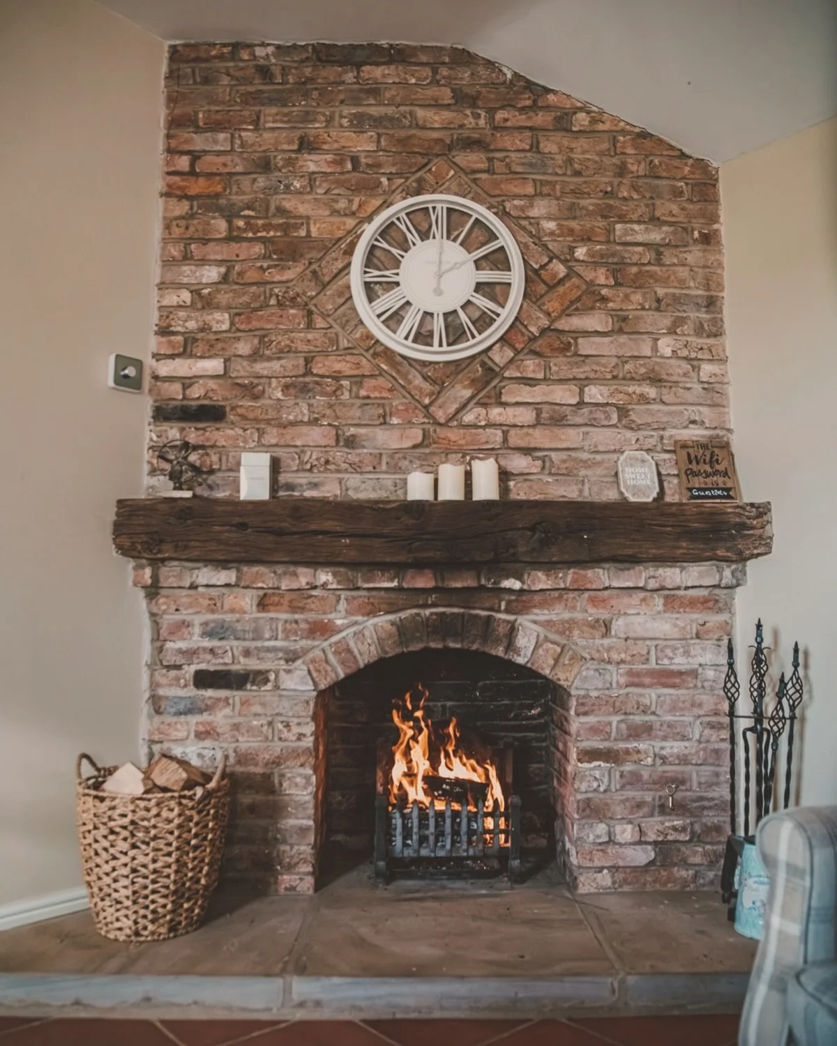 The wintry weather can do what it likes but we&rsquo;re staying warm and cozy!

A little radio silence from us this week as it&rsquo;s been another busy one, but with more wet, windy and cold weather we&rsquo;ve been hunkering down and keeping cozy! 