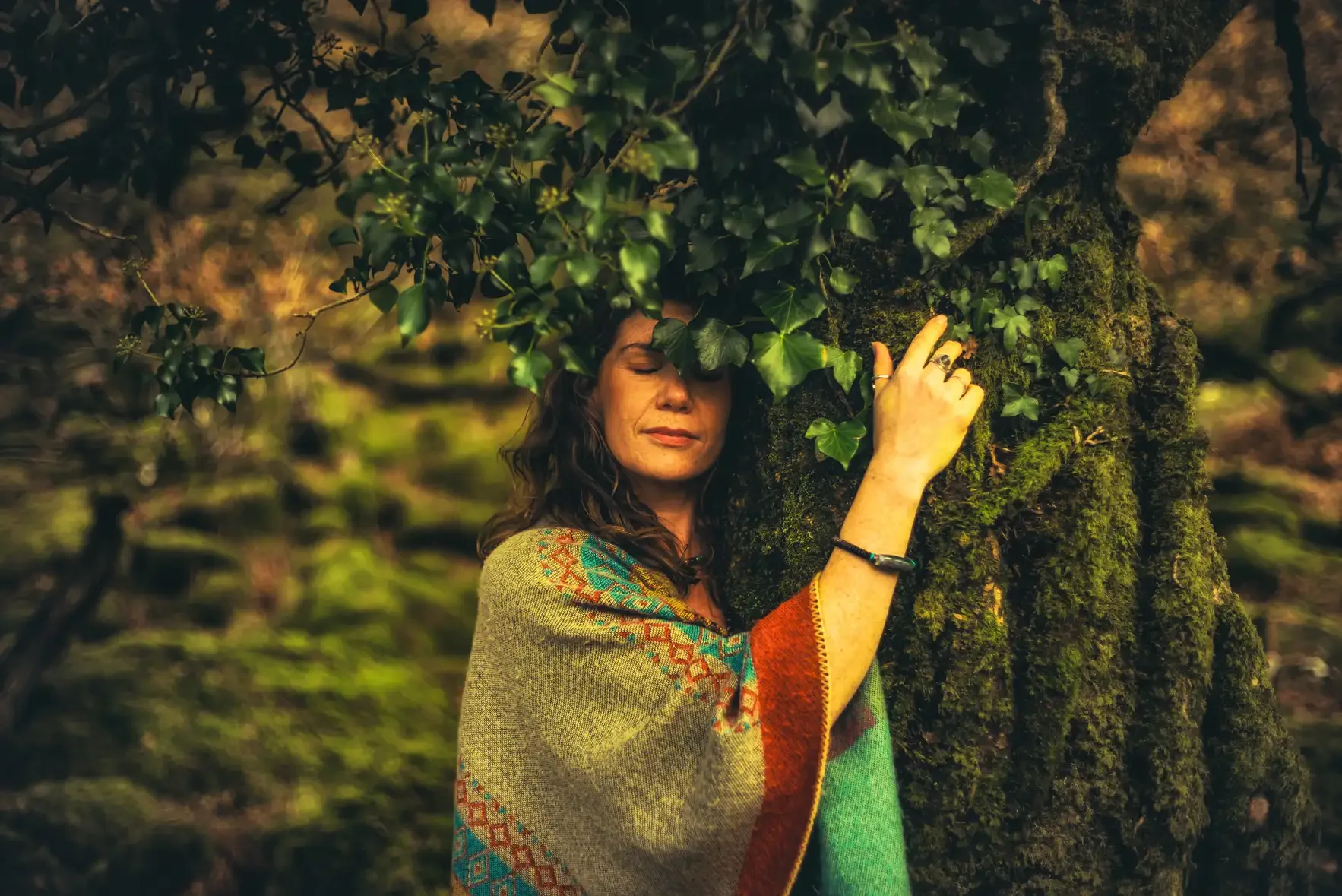 Jessica Bailey, Shamanic Energy Medicine, Intuitive Healer,  Trauma Informed Yoga Teacher, Reiki Master Teacher