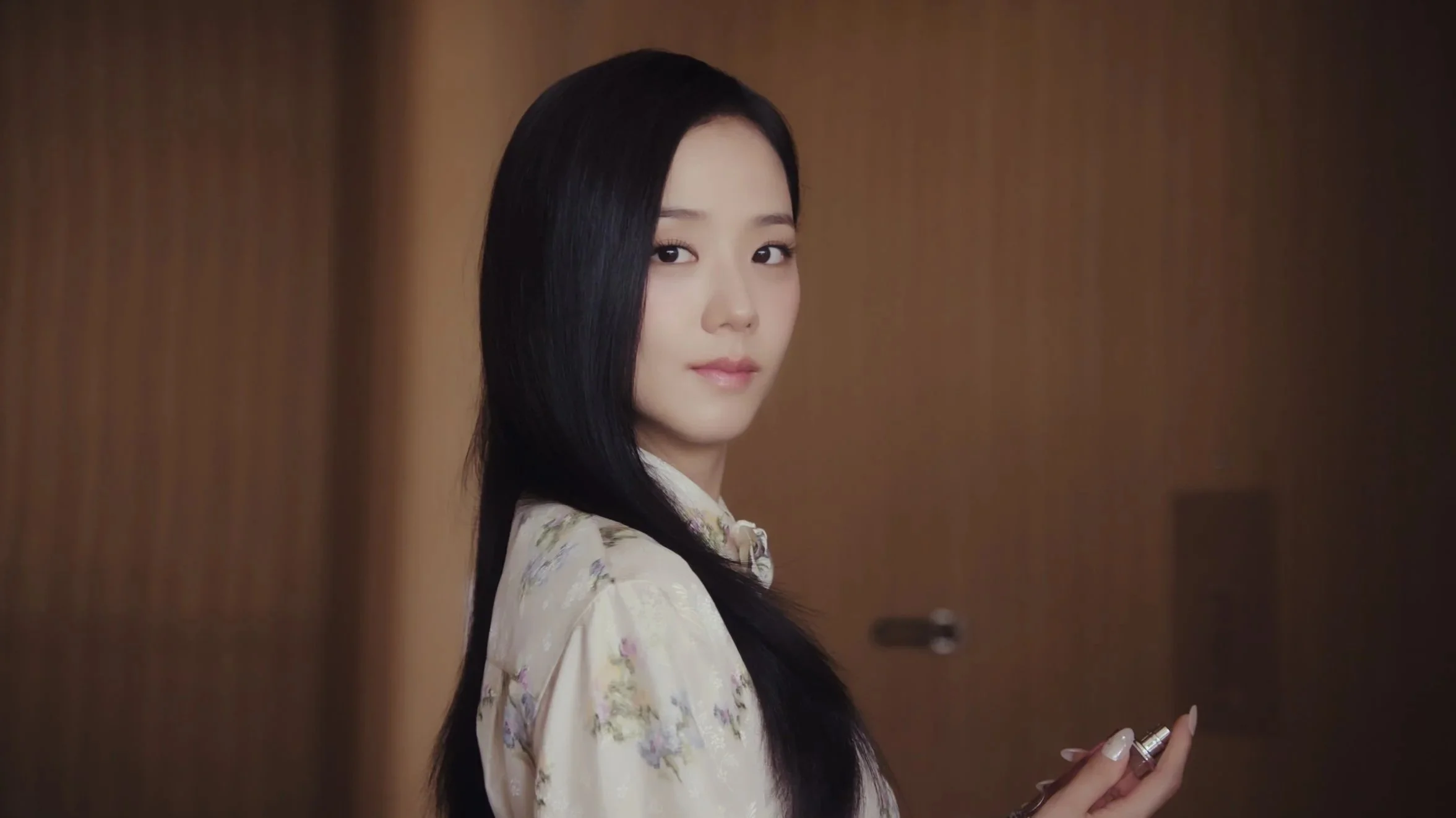 DIOR ADDICT<span> <span>//<span> <span>Jisoo</span>