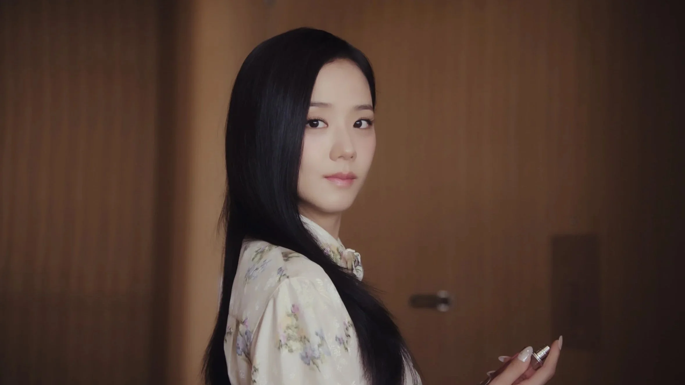 DIOR ADDICT<span> <span>//<span> <span>Jisoo</span>