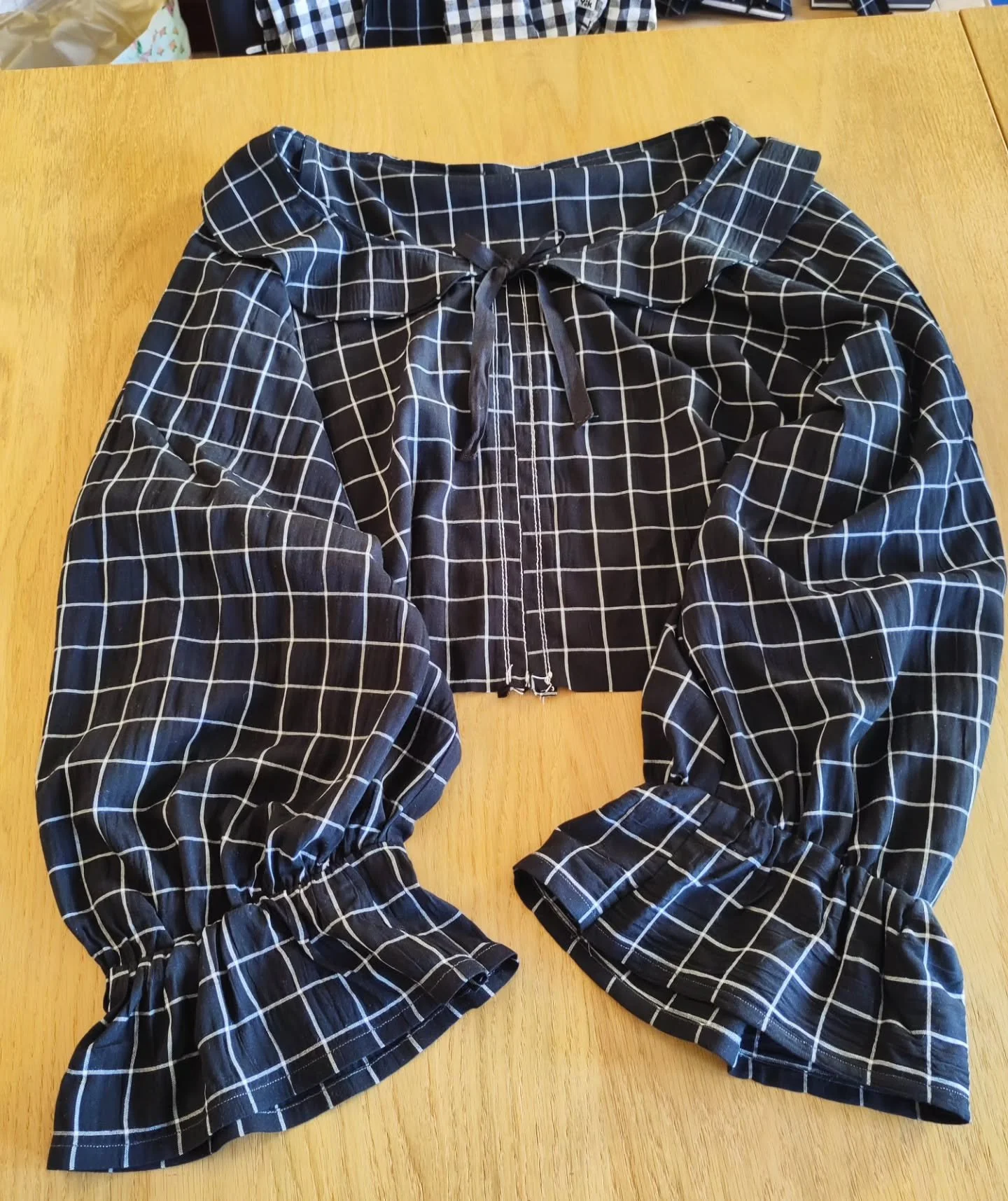 Been making a new nightdress this weekend - enjoying adding cute details to the pattern ✨ Pattern is the Romey Gathered Dress by @sewhouse7 (collar and cuffs were drafted by myself) ✂️
&bull; 
#dressmaking #nightdress #patterndrafting #sewing