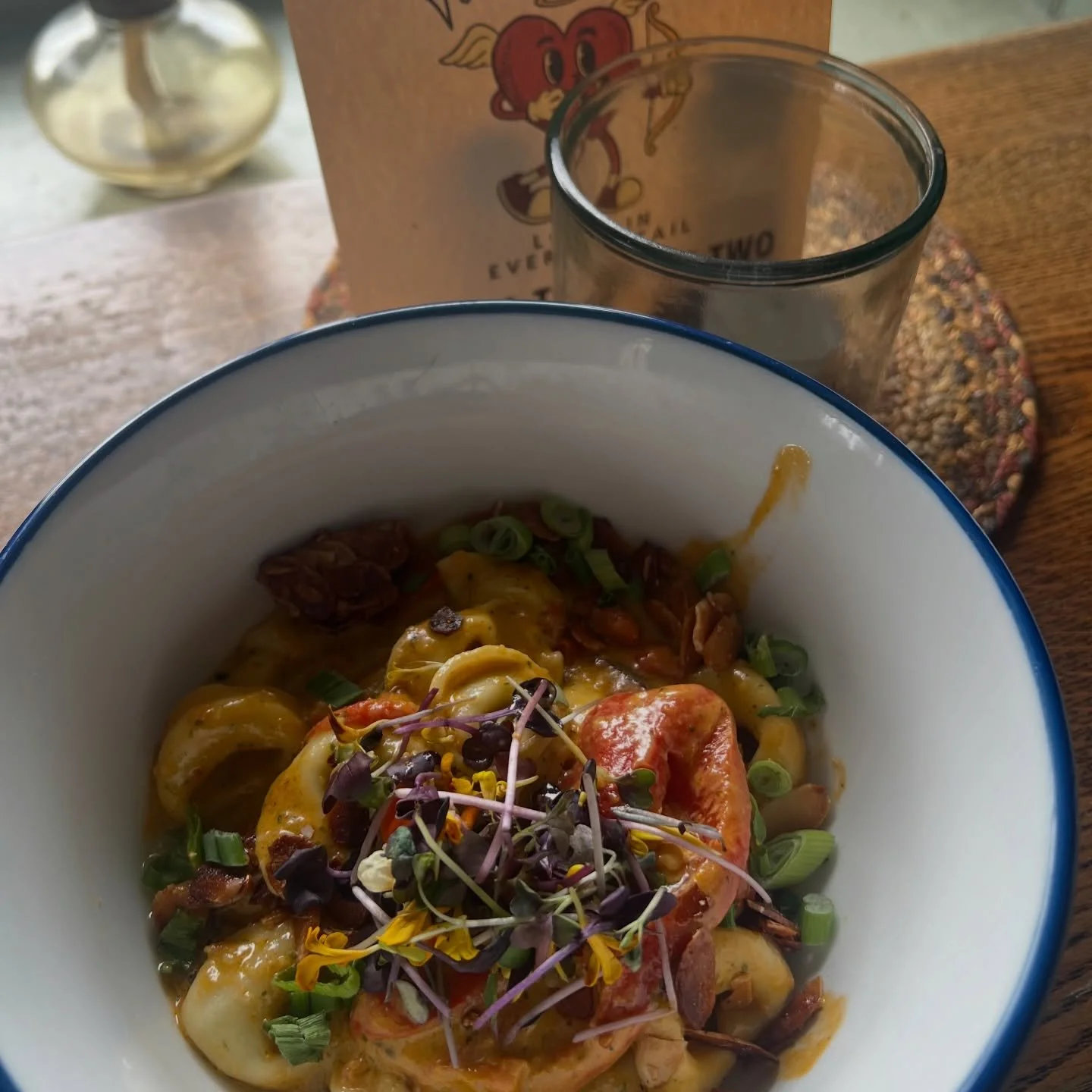 🚨&hellip;This tortellini pasta lunch feature is stealing hearts this week ❤️&zwj;🔥

FEATURES 2/9-2/14

SOUP //
broccoli &amp; cream topped with cheddar

MUSSELS //
tomato harissa &amp; onion 

APPETIZER // (avail. starting tuesday)
cold octopus sal