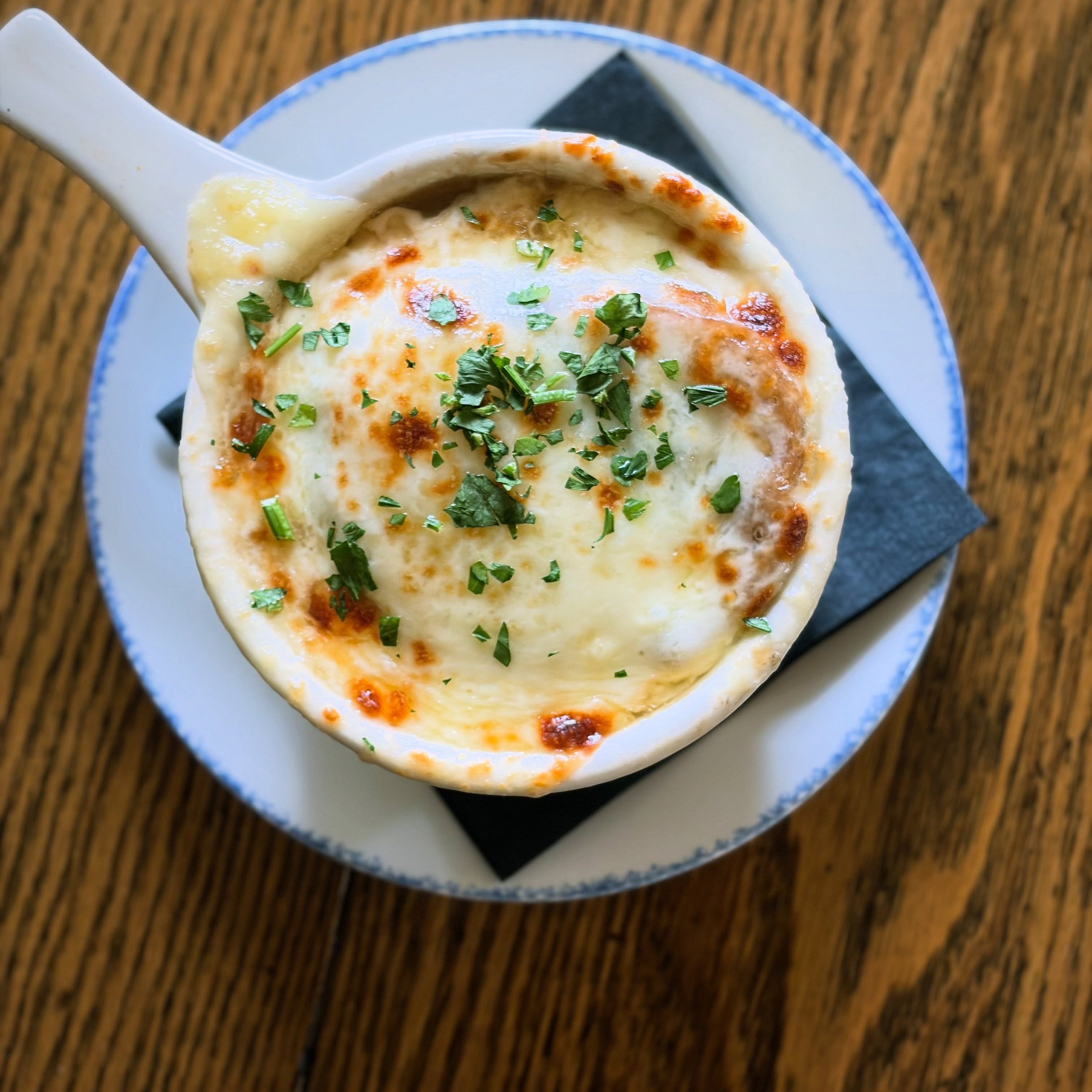 French onion in the house! 
.
.
Now taking reservations and walk-ins as available for lunch and dinner Tuesday - Saturday. 
.
Bar stools are first come first serve as always! Please call, (215) 377-9114
.
www.sumneytownhotel.com 
.
#scratchkitchen #h