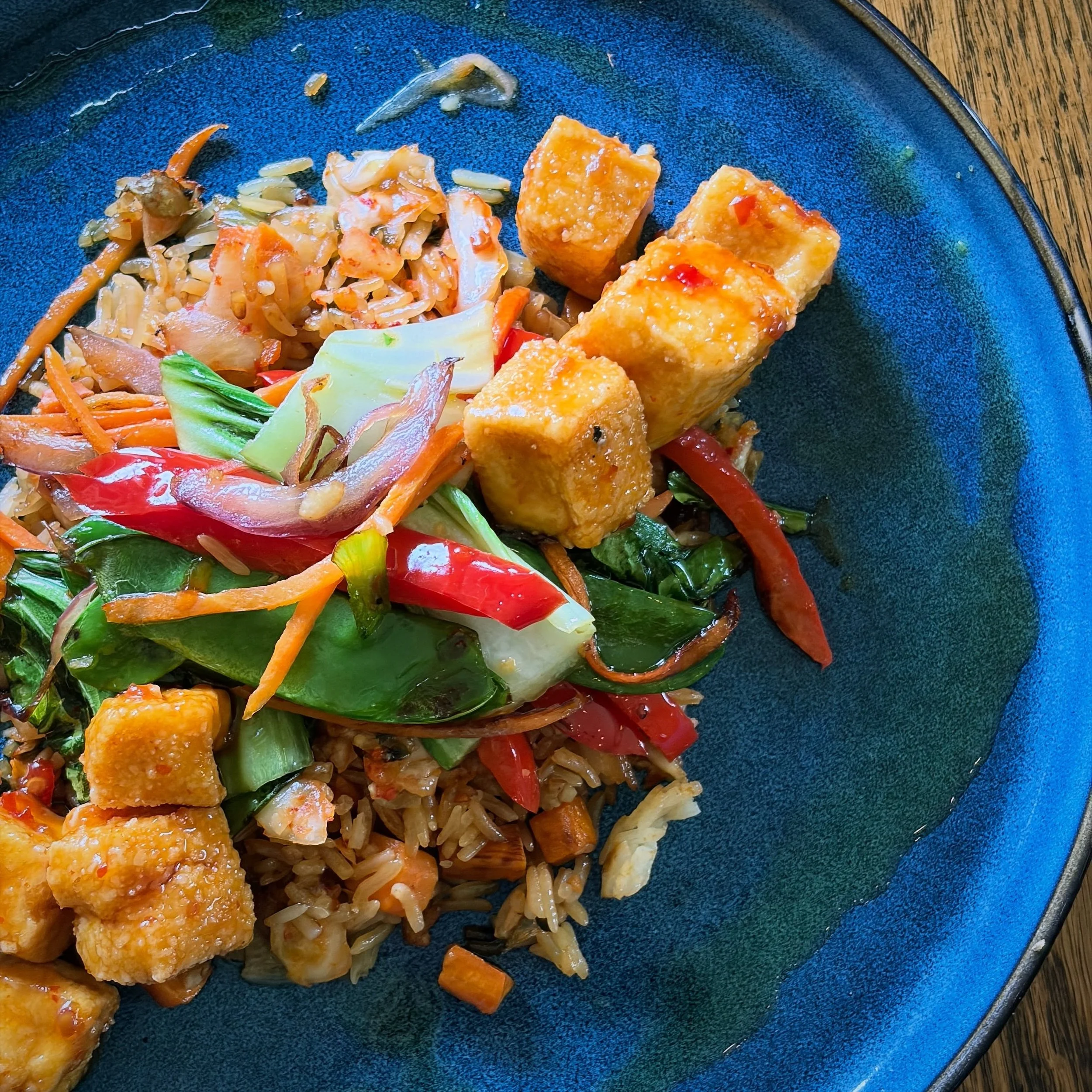 This gorgeous kimchi fried rice is now available at lunch too! Check out our lunch sized portion entrees that started this week (they come with a salad course too!)

chicken parmesan $18
chicken pot pie $24
horseradish crusted salmon $18
kimchi fried