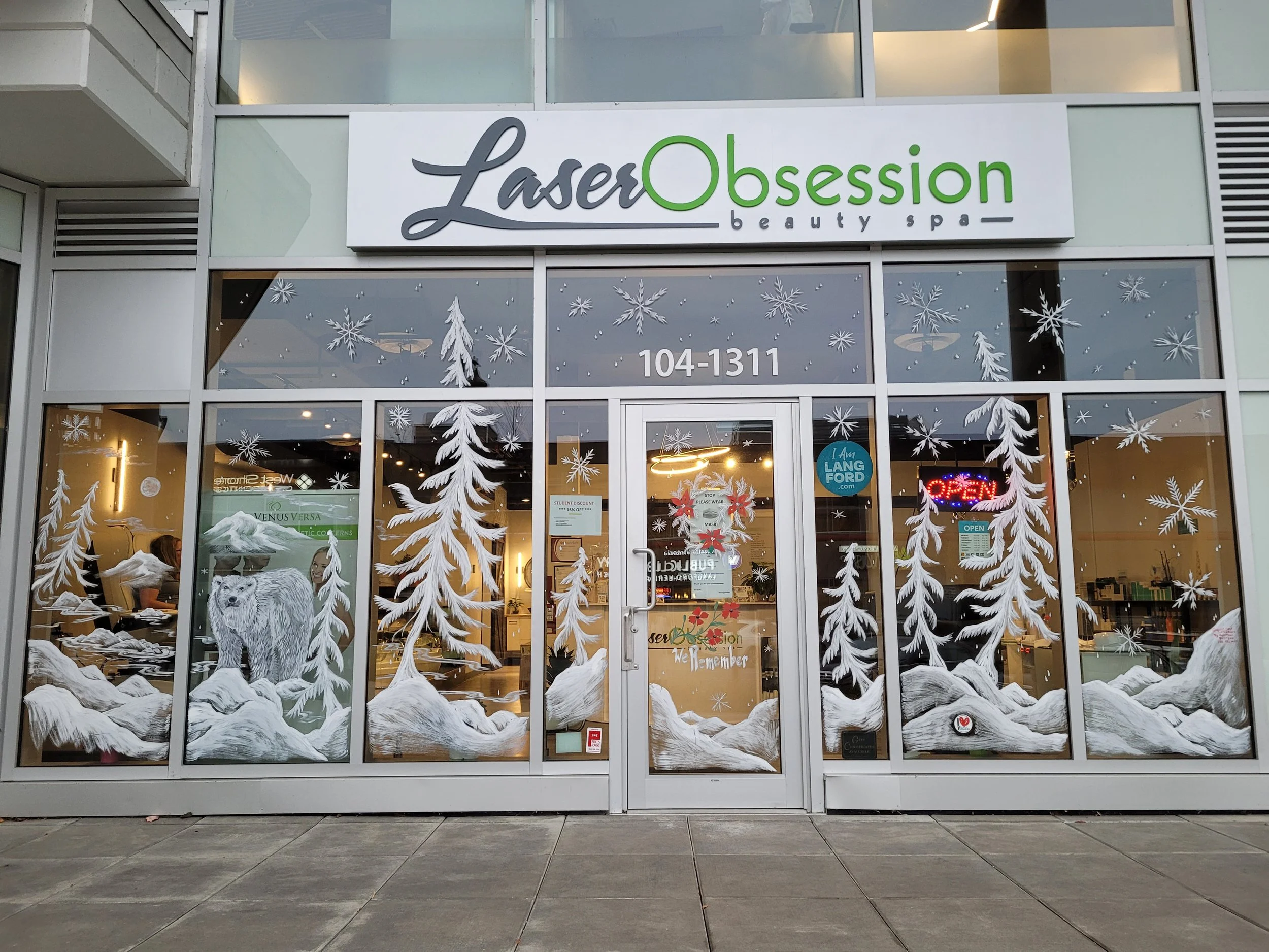 Christmas Murals.jpg