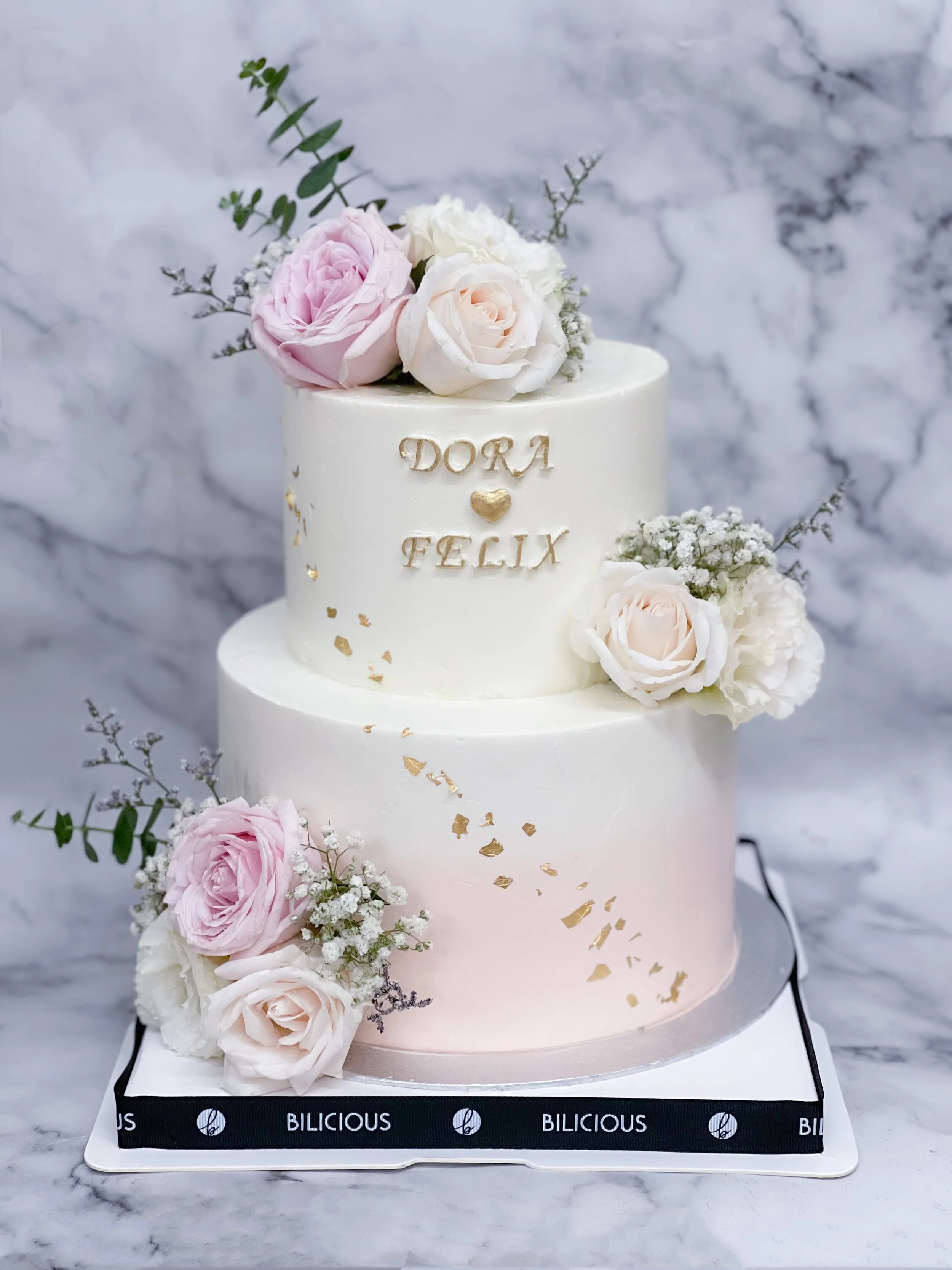Garden-themed Wedding Floral Cakes in Hong Kong - 兩層園林系鮮花結婚蛋糕 x 高貴優雅結婚蛋糕