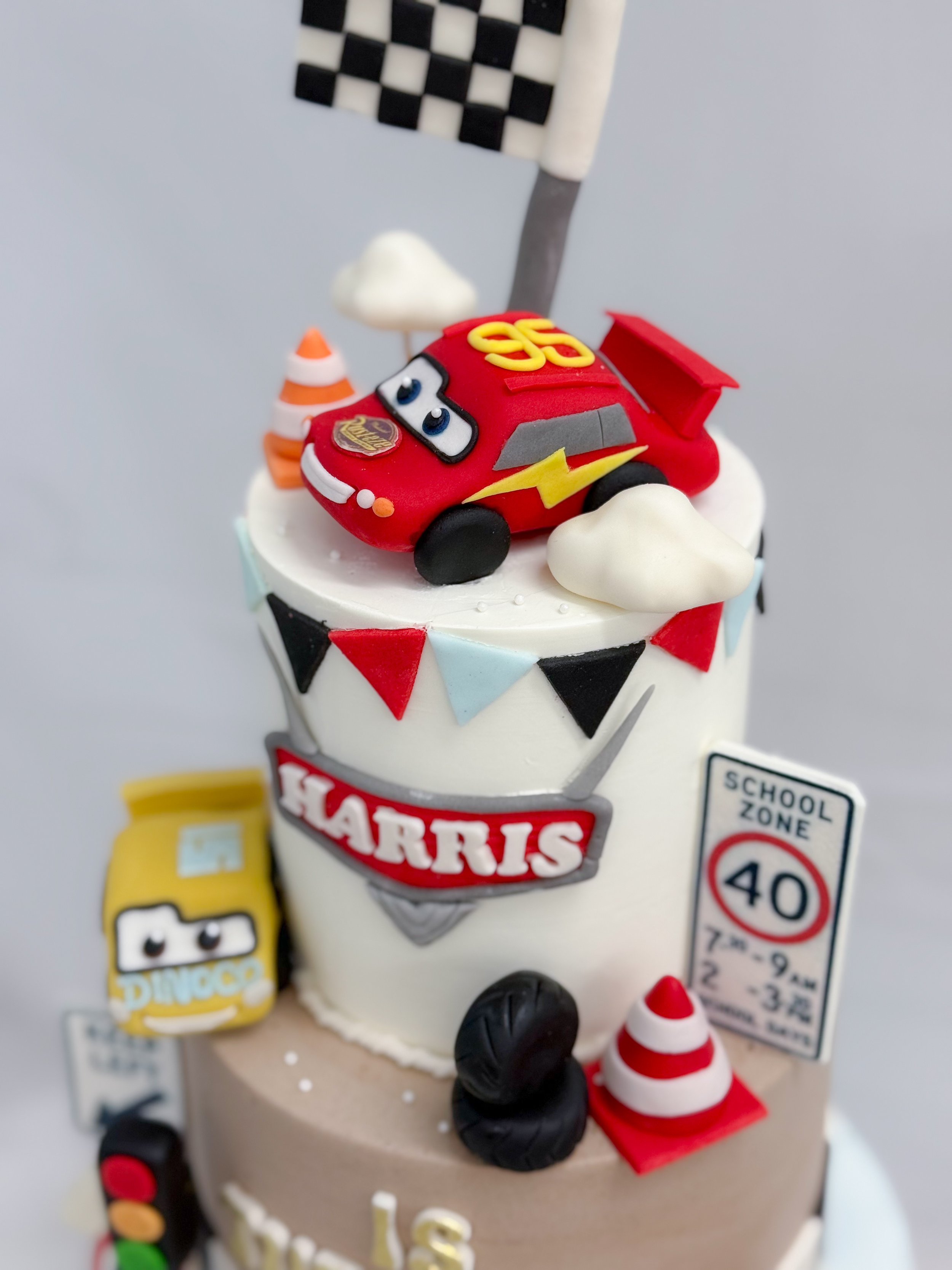 Lighting Mcqueen Birthday Cake