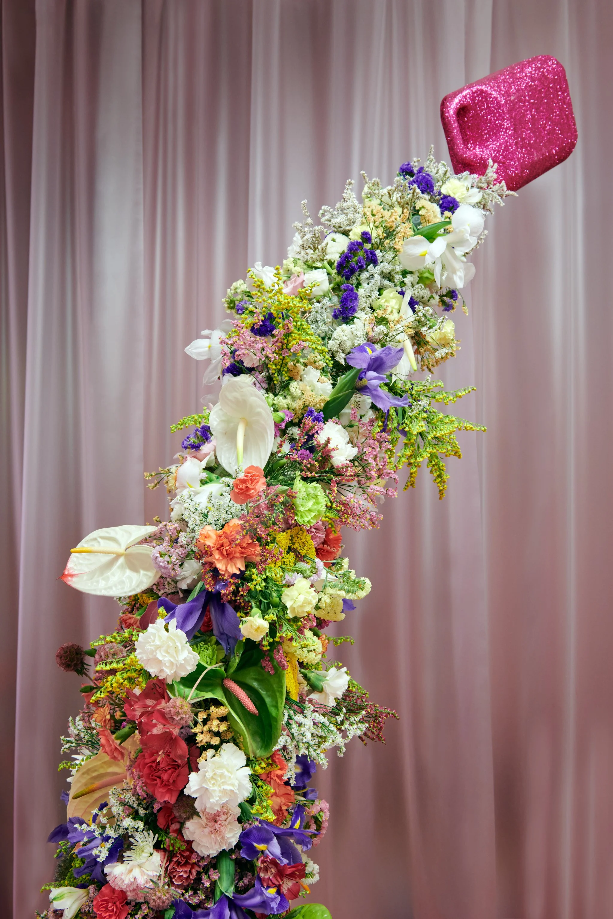 mosaic-flowers-flower-shower-sculpture-the-bathroom-exhibition.jpg