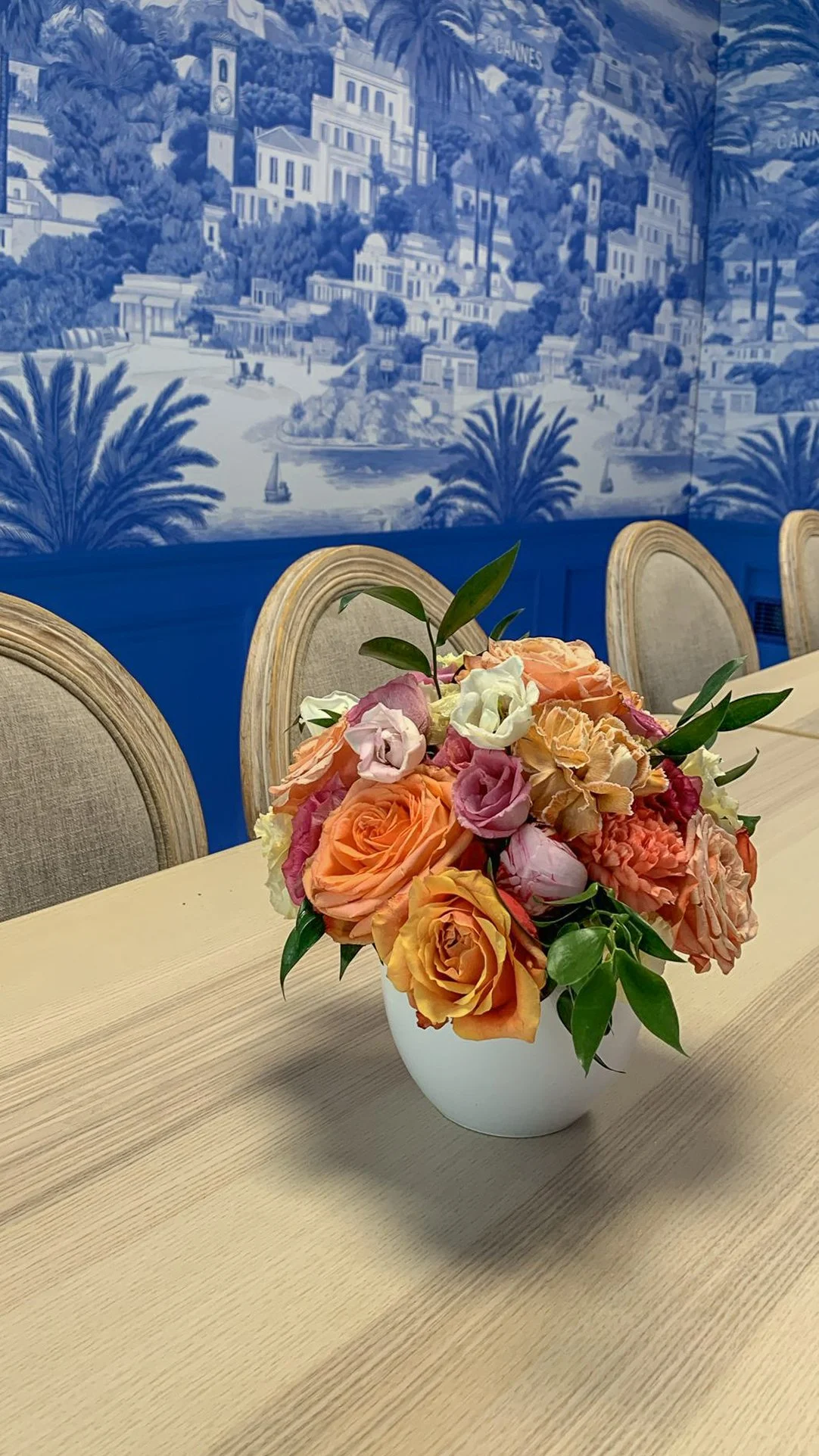 Elegant Mosaicflowers floral centerpiece designed for Amazon luxury event set design at Cannes Lions Festival 2025