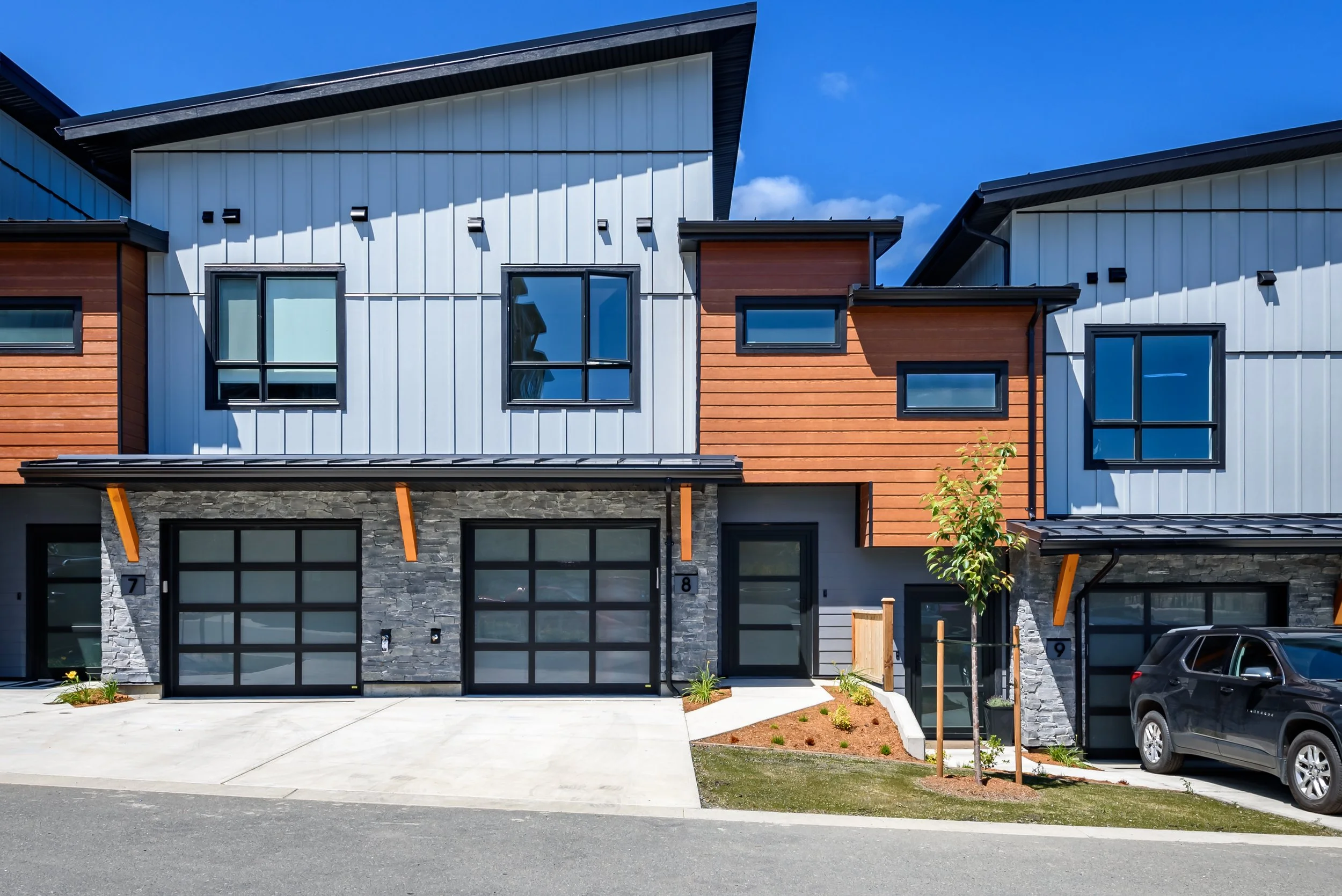 001-8 - 623 Crown Isle Blvd (1 of 32).jpg