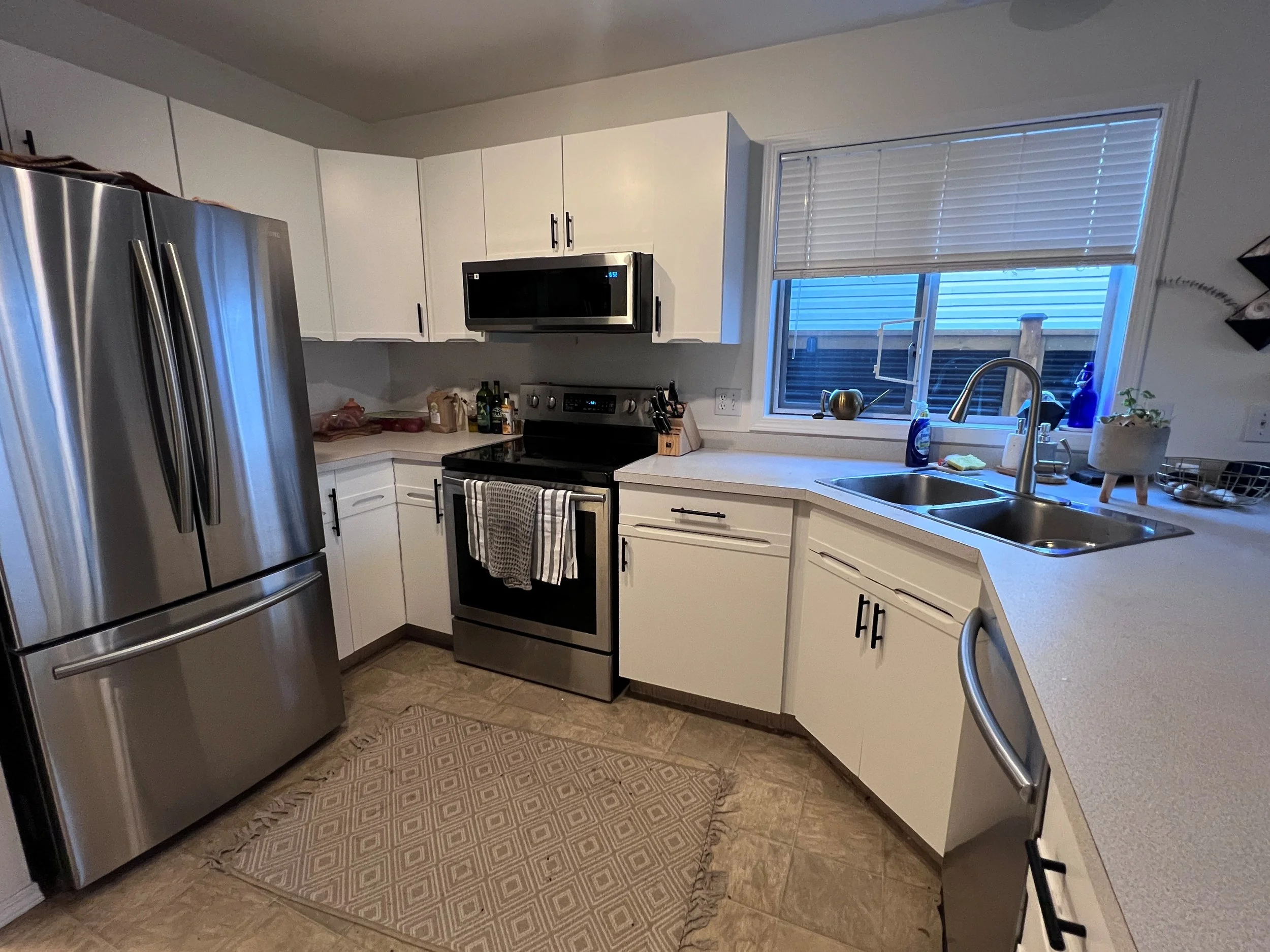 Kitchen-3.jpg