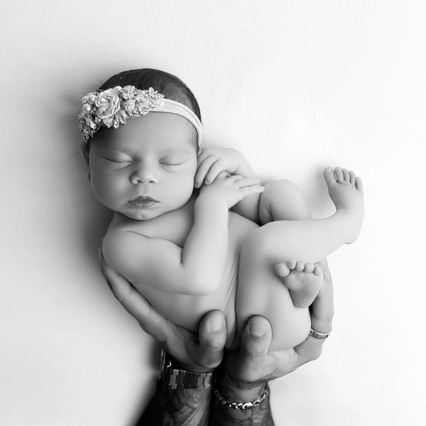 So small. So perfect. So completely loved. 🤍
There is something incredibly powerful about holding a brand-new life in your hands &mdash; the quiet trust, the softness, the way time seems to pause for just a moment. These are the days that pass too q