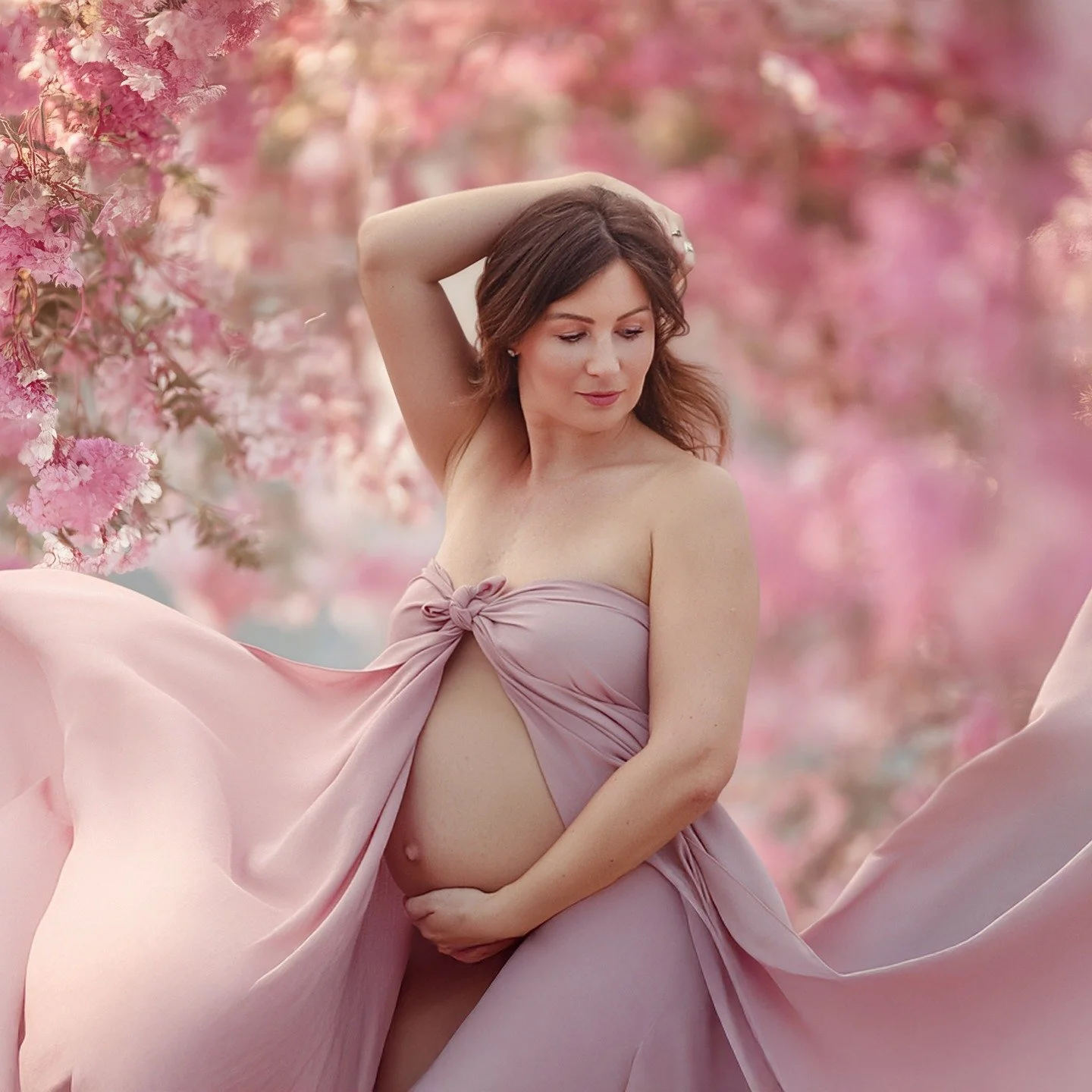 I lead two AI Mastermind zooms twice a month...in tonights zoom we worked on backgrounds ...for more information on my mastermind zooms, visit https://www.theaicreativecollective.com/ai-mastermind-1