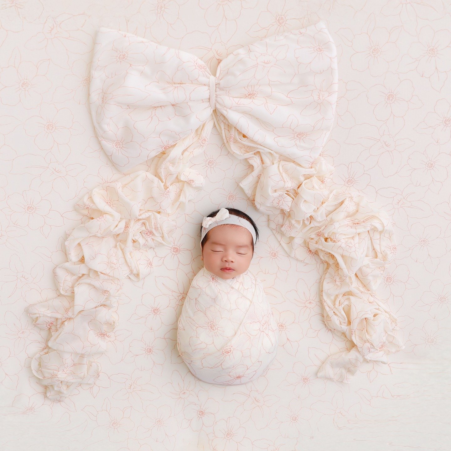 Obsessed with bows and babies