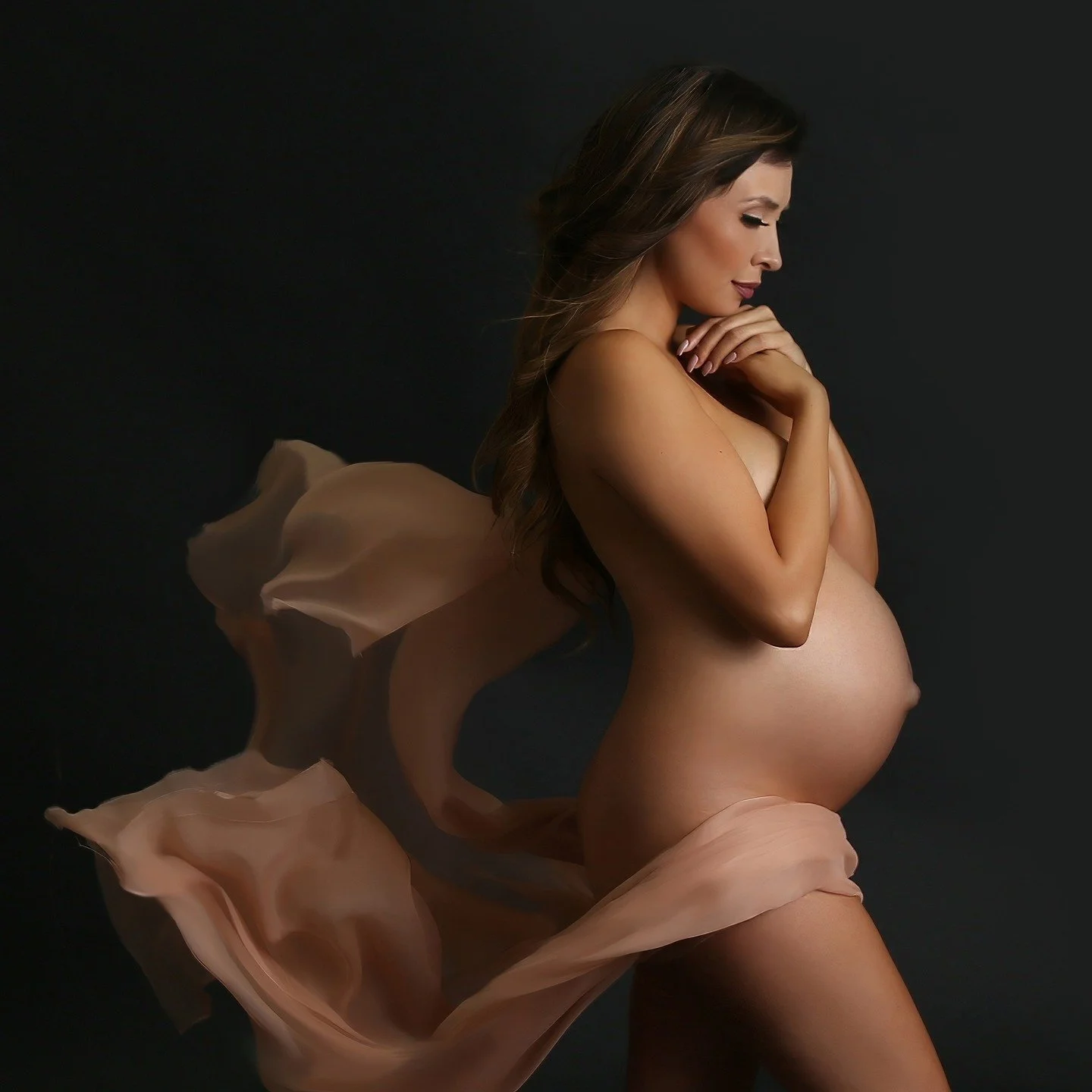 One day you will look back and realize how absolutely amazing you looked.... reason #44566 to book the session.