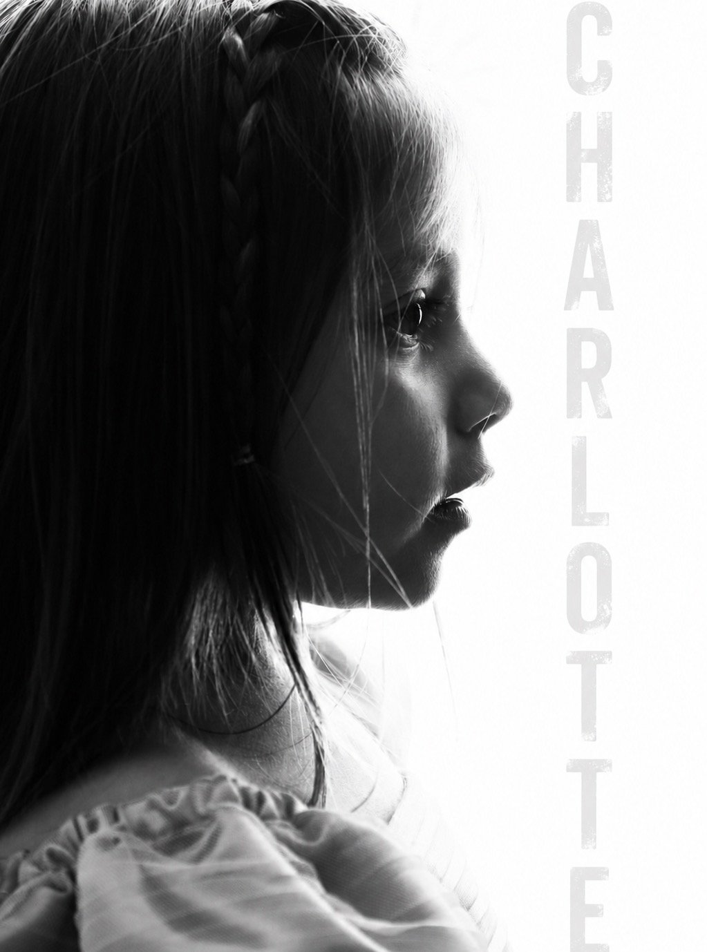 these little profiles change in the blink of an eye.....these silhouette profiles are so quick to capture and I love how it just shows who they are.... www.anabrandt.com