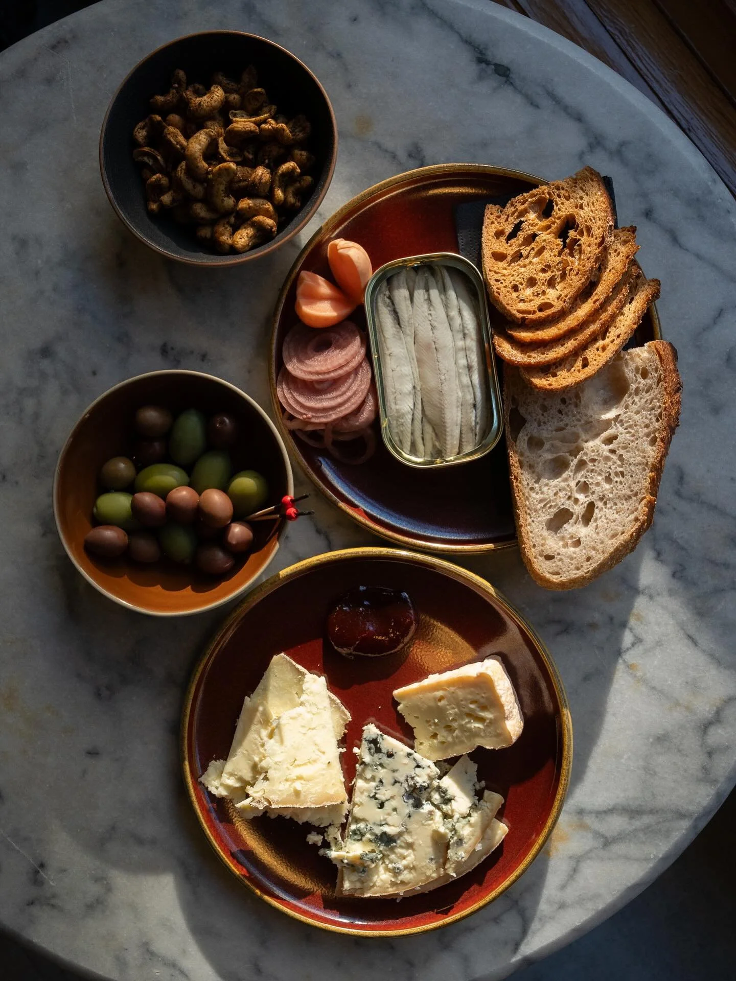 We are delighted to be working with producers of high-quality foods that align so well with our approach to natural wine growing. These items, therefore, deserve to be presented in a way which showcases their quality. 

The current menu is a collecti