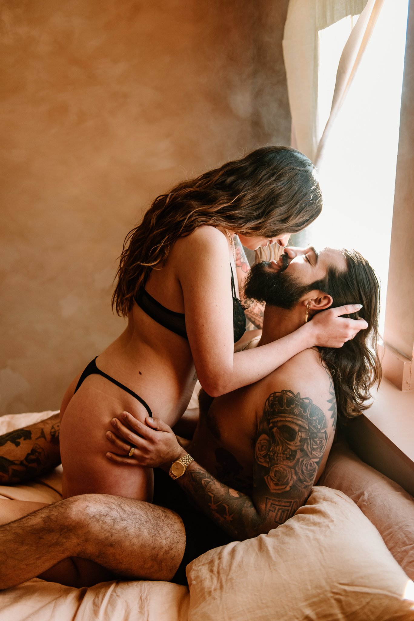 Jestyne & Mark Steamy Couples Session - Meaghan Peckham Photography-07.jpg