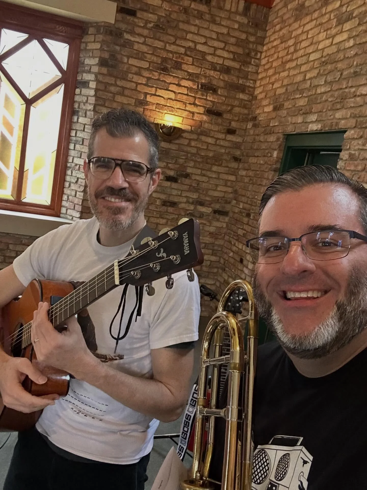 Only mid afternoon and already had a full day! Seven19 show 🪊🤘🏻🎸 with @nicholasciraldo and then picked up the one and only Doug Yeo from the airport for our upcoming Brass Symposium!