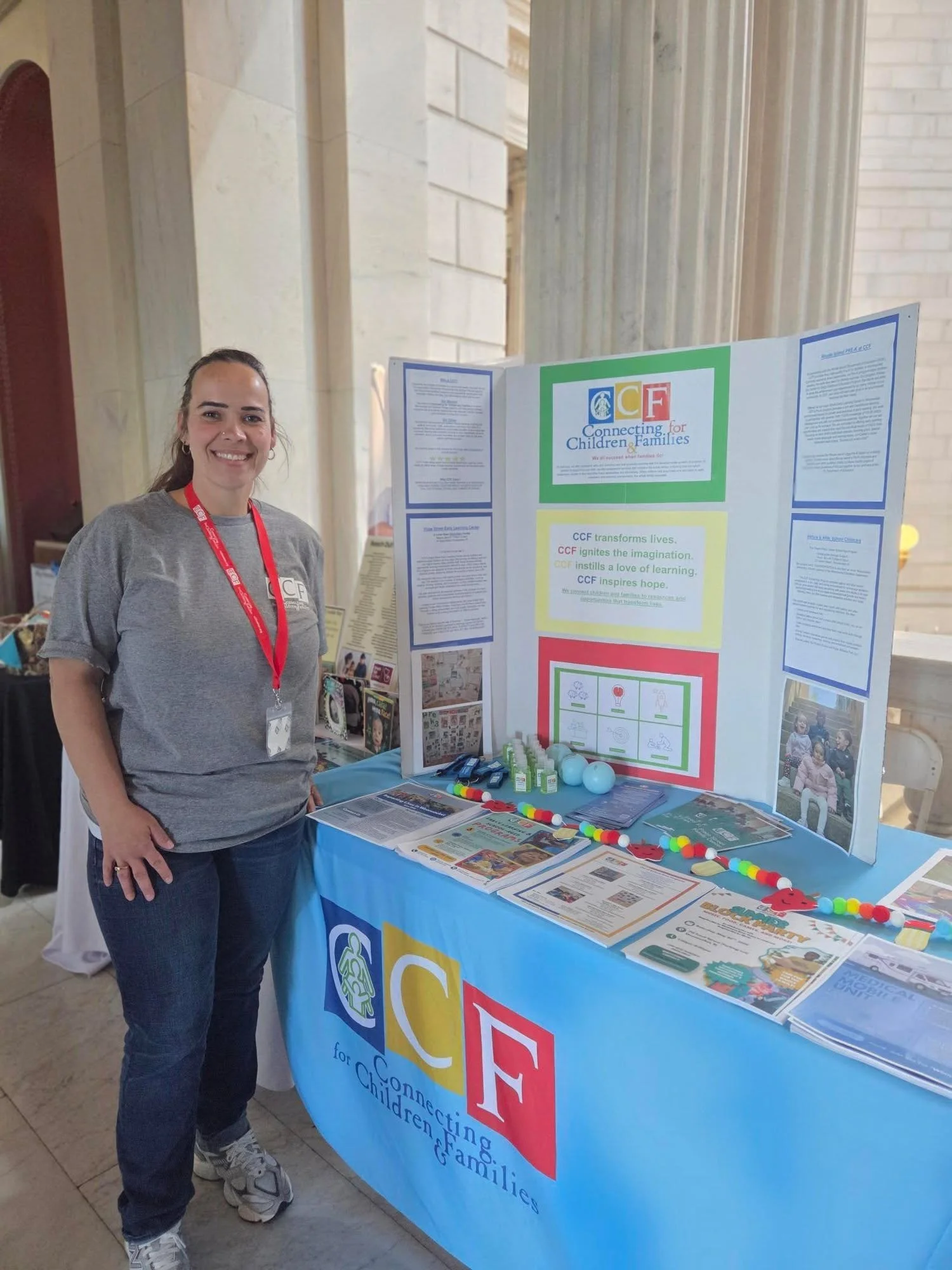 CCF hit the State House this week for Strolling Thunder ⚡️, an annual advocacy event where families, educators, and community partners speak up for young children.
Mrs. Jillian, our amazing Toddler Teacher 🍎, joined others from across Rhode Island t