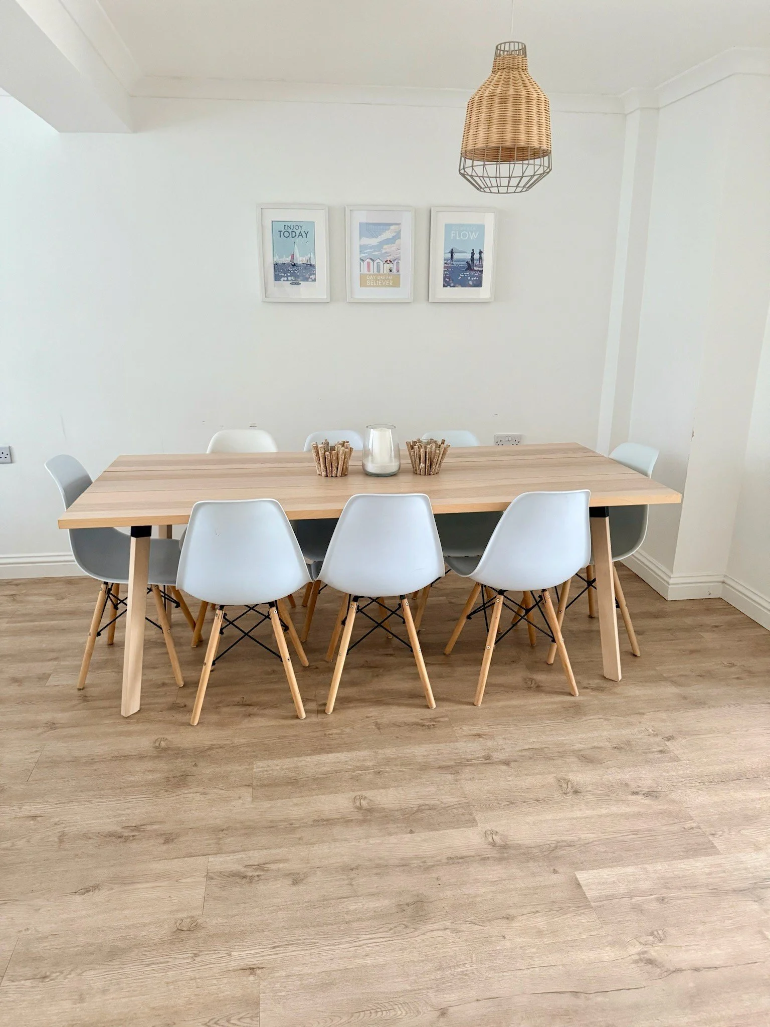 Dining Table 1.jpeg