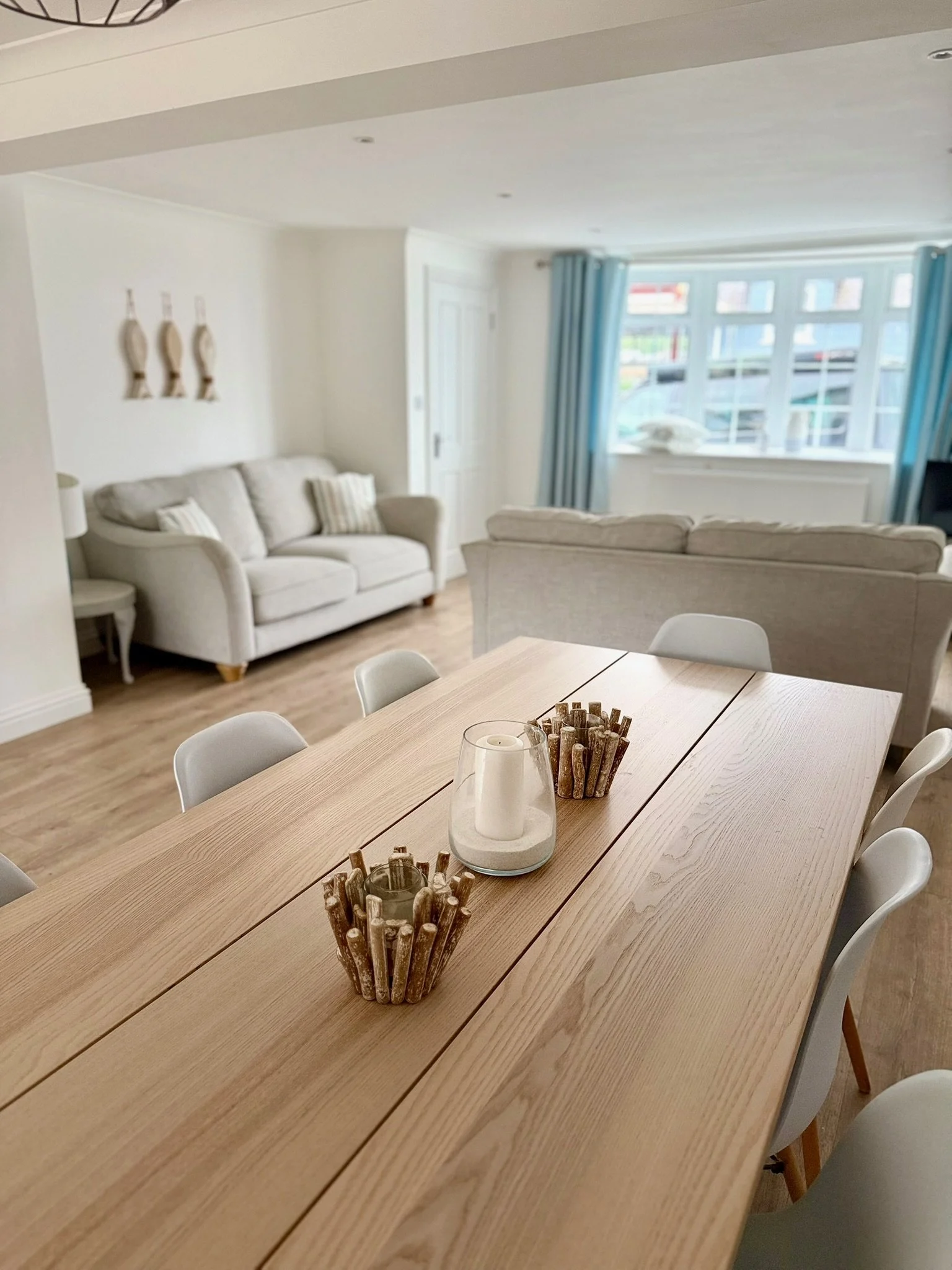 Living room 2.JPG