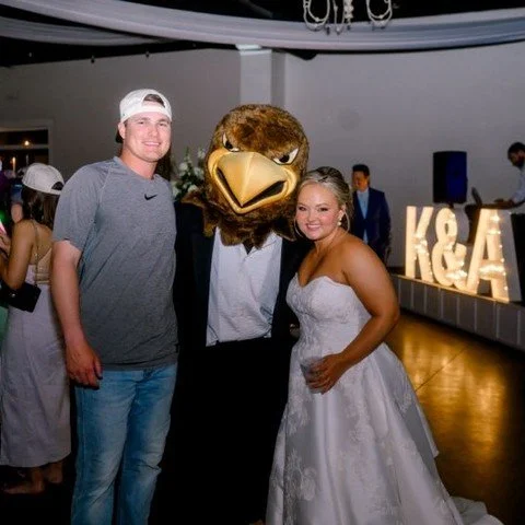 April 2025 Recap &bull; Post 2 of 3
Last names in lights. Caps in the air. Happy tears everywhere 🥹✨ April gave us wedding glow with ARTHUR, WELLS, the LIZANAS, and K&amp;A &mdash; plus graduation pride with 25 and 2025 shining big for the Class of 