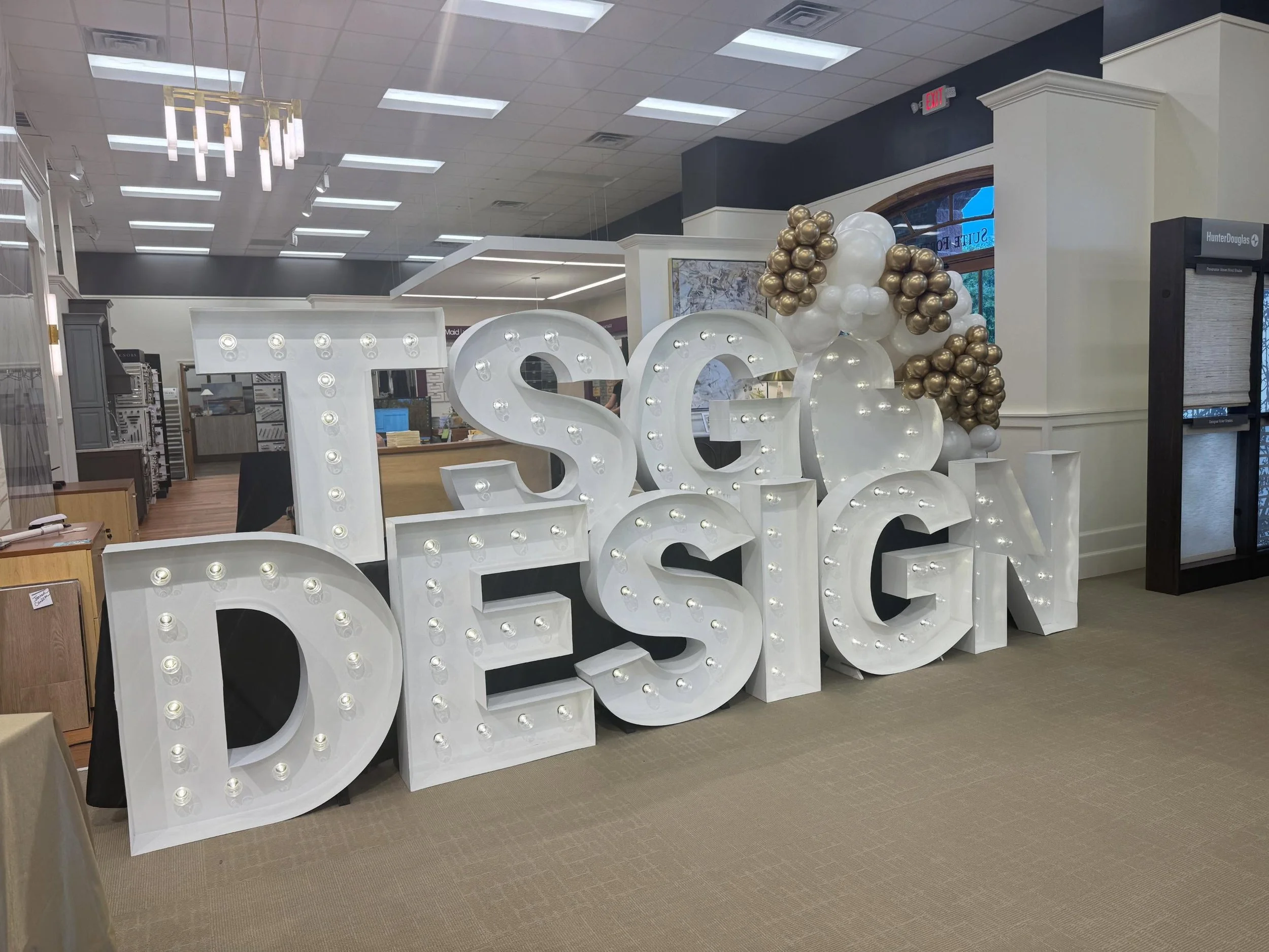 We loved being at The Sip and Scout event with The Scout Guide at Anderson&rsquo;s Design Center. Southern Oaks and Sugar&rsquo;d had the best foods and Lincoln Road Package provided great sips. Connie Keene had great the cutest setups and flowers. T
