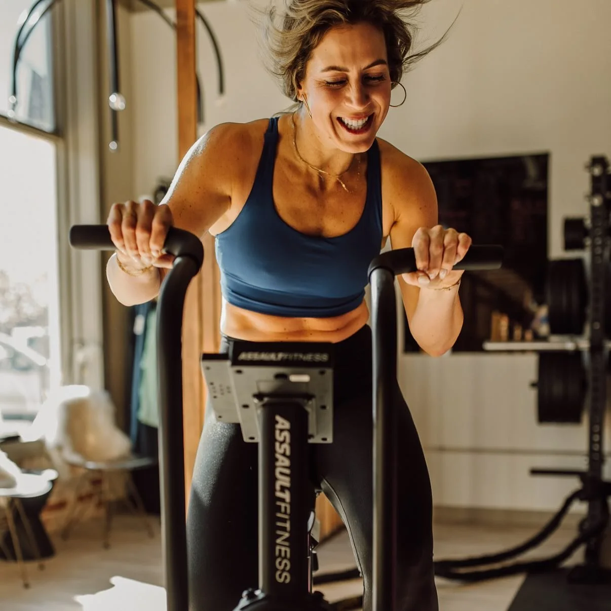 KALO TEAM! Join us in wishing a very happy birthday to KALO Co-Founder @niccolehendrickson ! Niccole we are so grateful for you, and hope your day is filled with laughter and love! 

.
.
.
#happybirthday