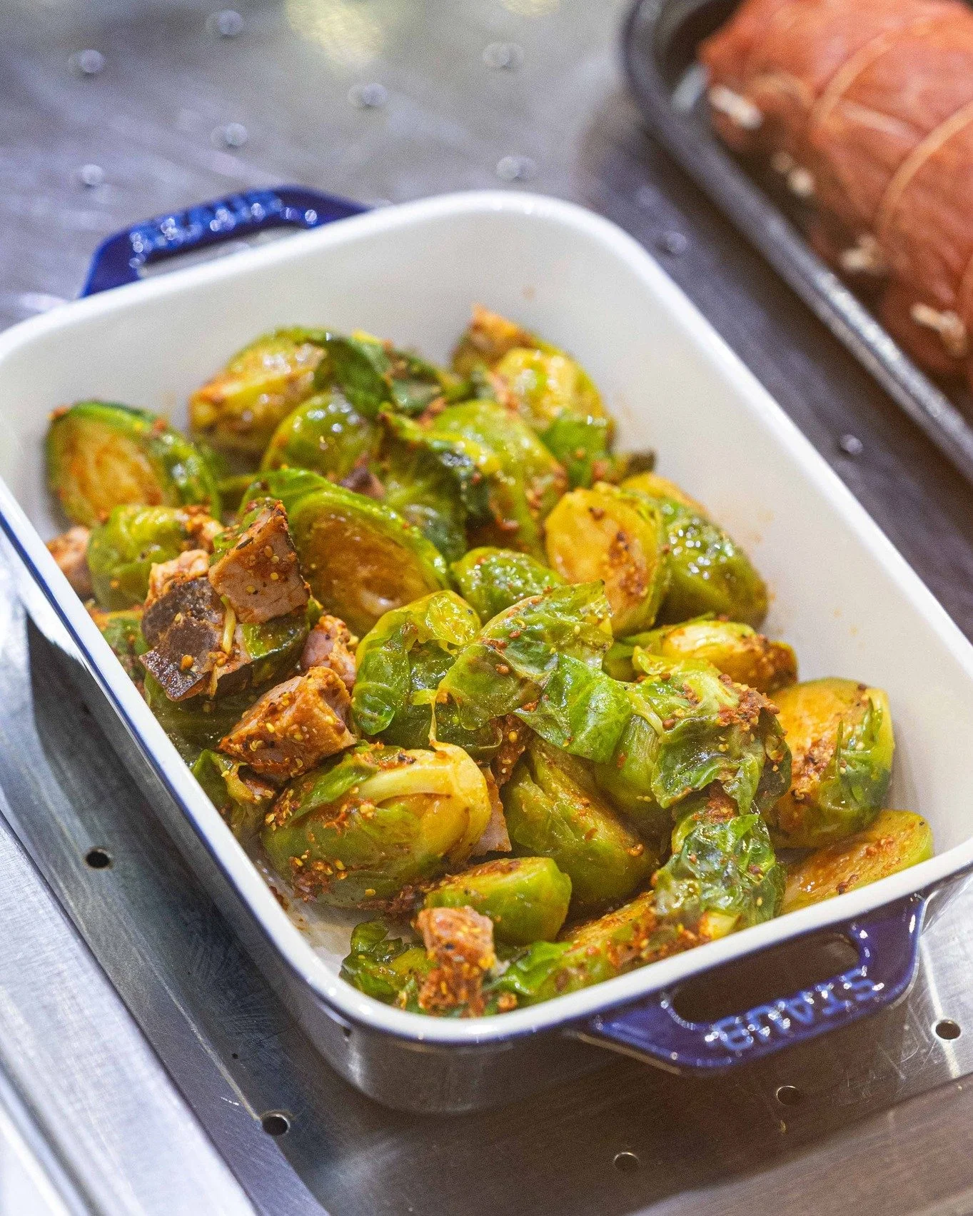 Your holiday table starts here. ✨
Fresh Brussels sprouts, vibrant carrots, cozy squash, mix of veggies, and classic potatoes &mdash; all ready for roasting, and pairing with your favourite mains.