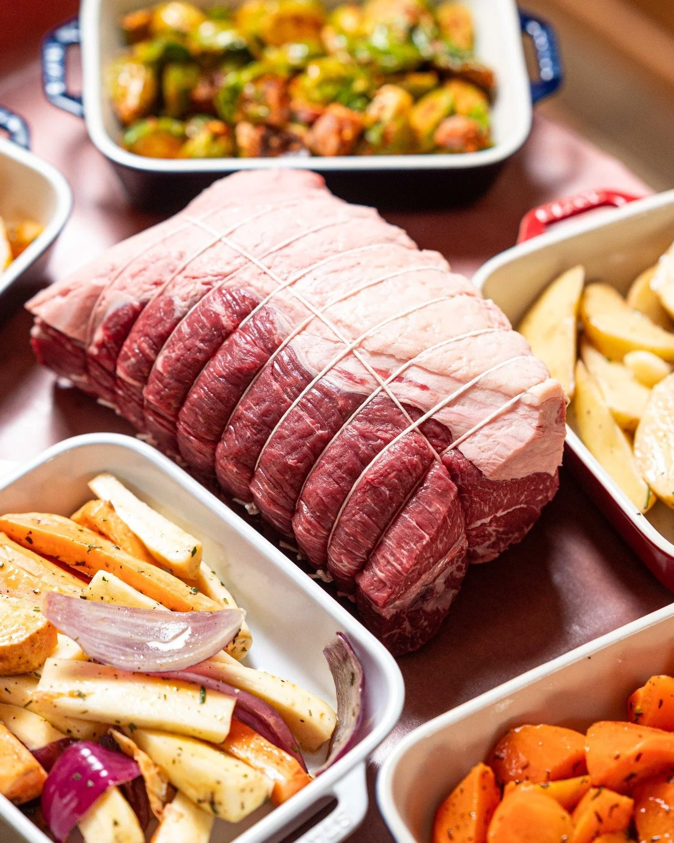 Don&rsquo;t forget to place your order this week ✨🍖
Roasts and sides made easy &mdash; we&rsquo;ll have everything ready for you.

#christmas #eoy #pickups #sides #bbq🍖 #food