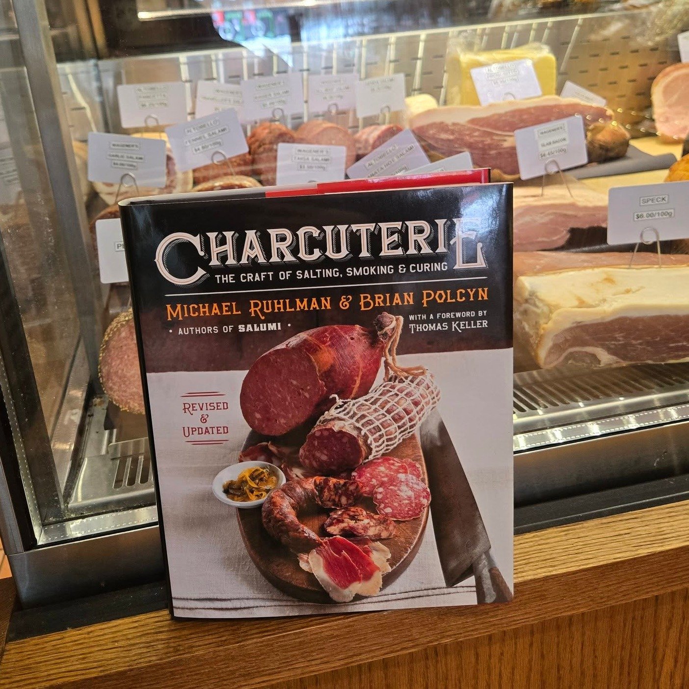 Love charcuterie? This one&rsquo;s for you. 🥩
A deep dive into the traditions behind salumi, curing, and the craft of great meat.

#charcuterieboard #ham #cuts #butcher #butchershop