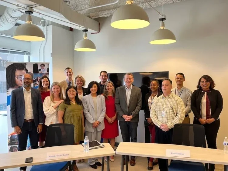 Senator Bennet meets with learners at roundtable organized by CEEMI