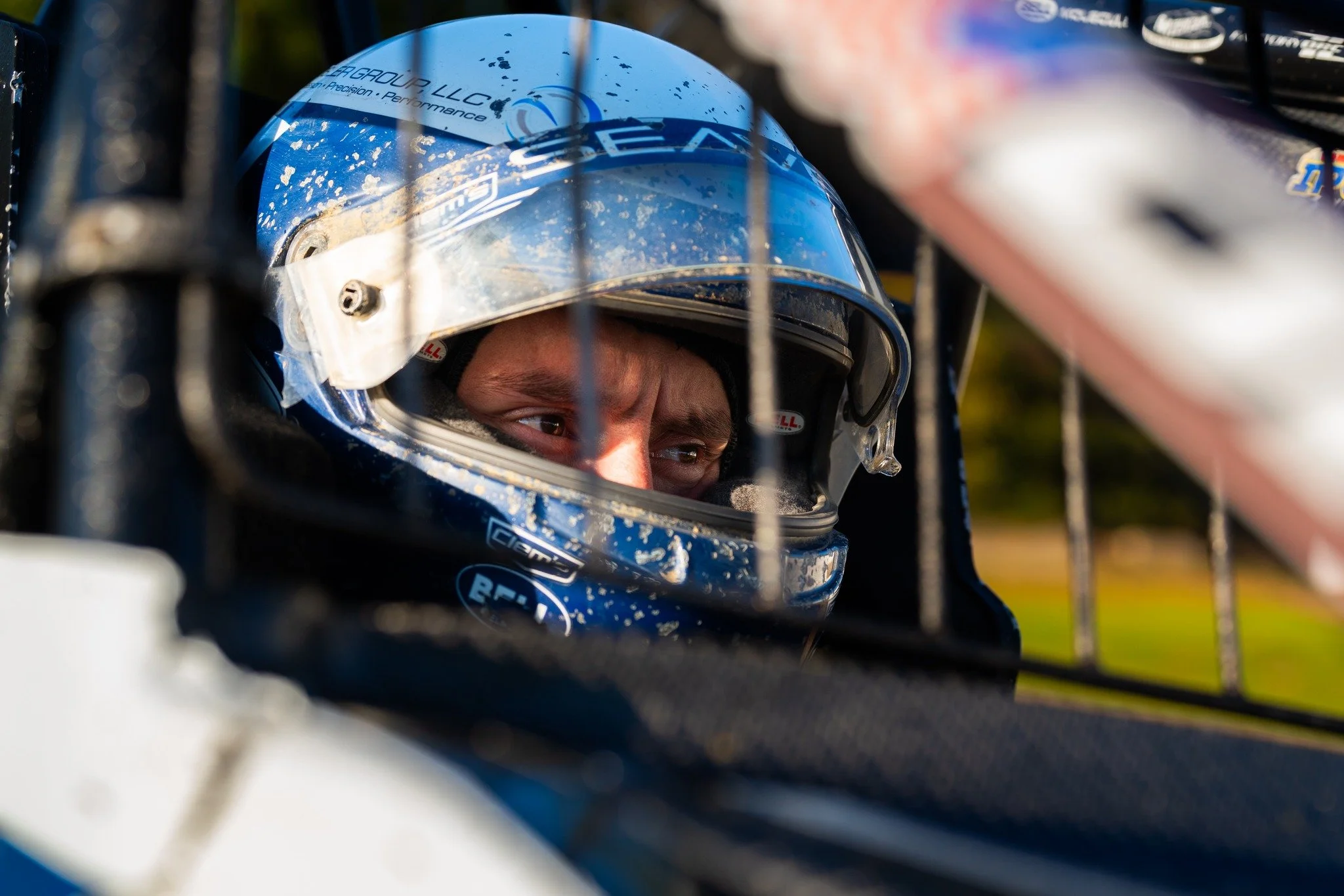 From 5th on the charts to 3rd at the checkers. Logan Seavey kept the 57 up front at Paragon Speedway, scoring another podium finish.

Tonight ➝ Michigan at Butler Motor Speedway. 🏁

#sprintcar #racing #motorsports #dirttrack #abacusracing