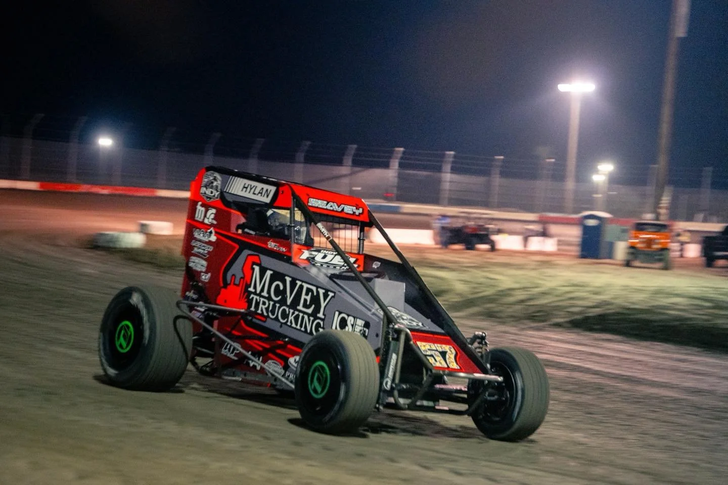 Kern had us on our toes! A very character-filled surface that kept everyone guessing. With the colder temps and extra moisture out here in California, the tracks have been racing much differently than their usual form, and it turned into one of those