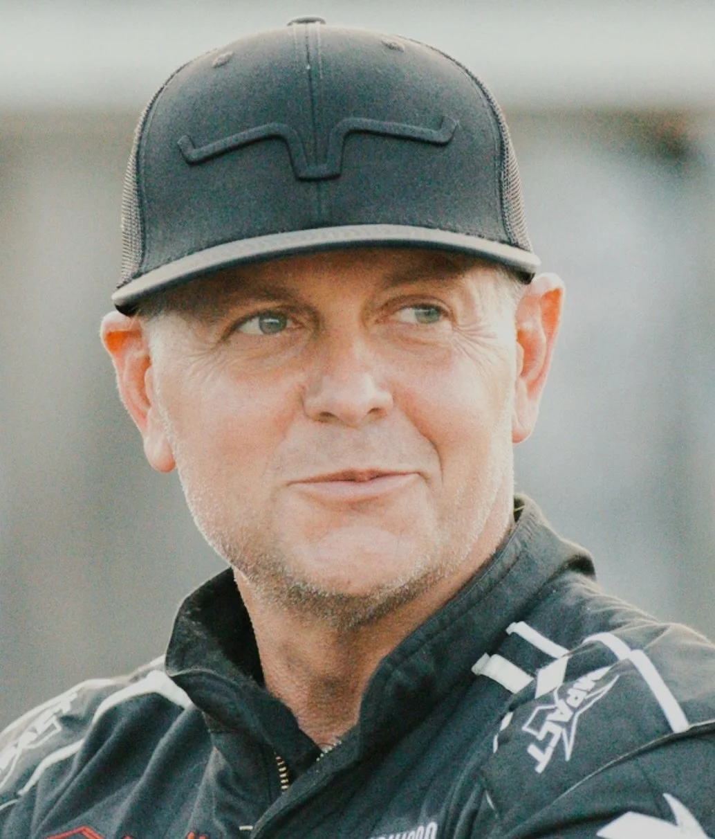 🚨 FOR IMMEDIATE RELEASE 🚨 

Abacus Racing and Lux Racing join forces for Matt Lux&rsquo;s 2026 Chili Bowl entry.
 
INDIANAPOLIS, December 15, 2025 &mdash; In a relationship that pre-dates Abacus Racing&rsquo;s existence, Lux Racing announced today 