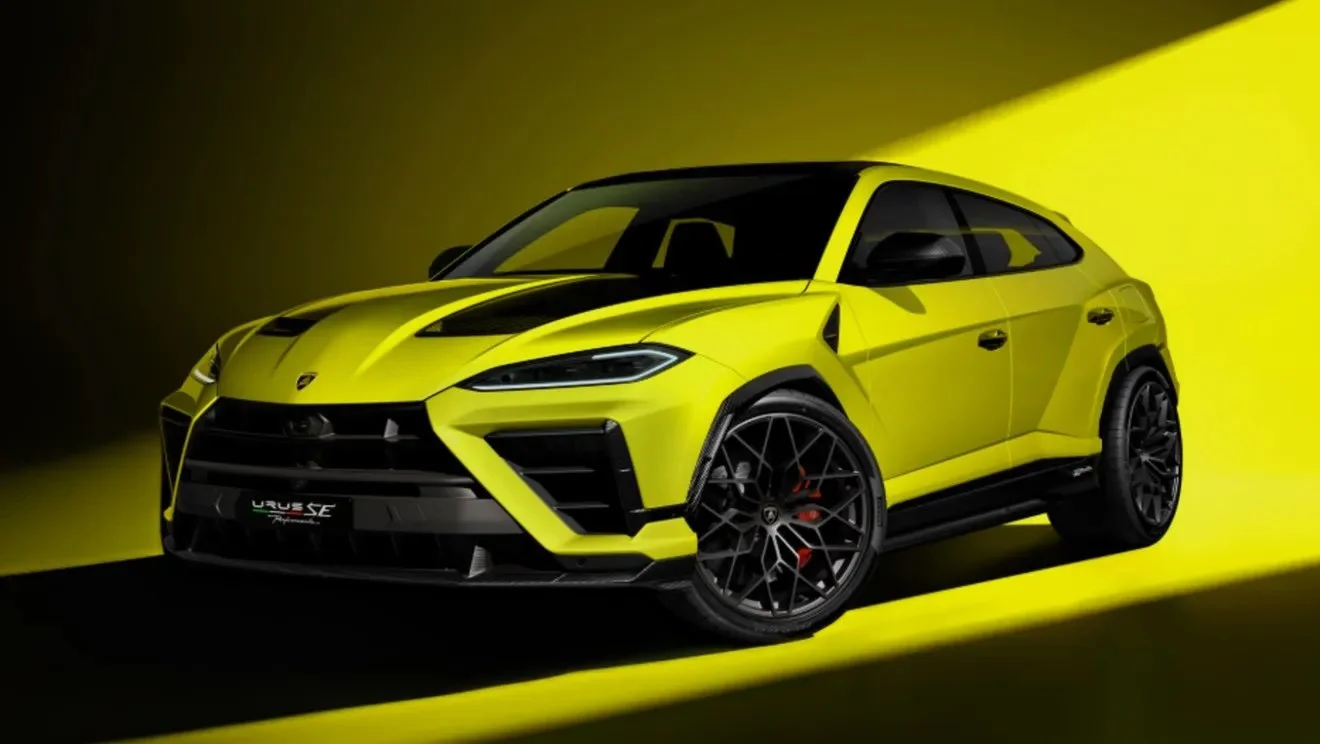 See the new Lamborghini Urus SE Performante from all angles