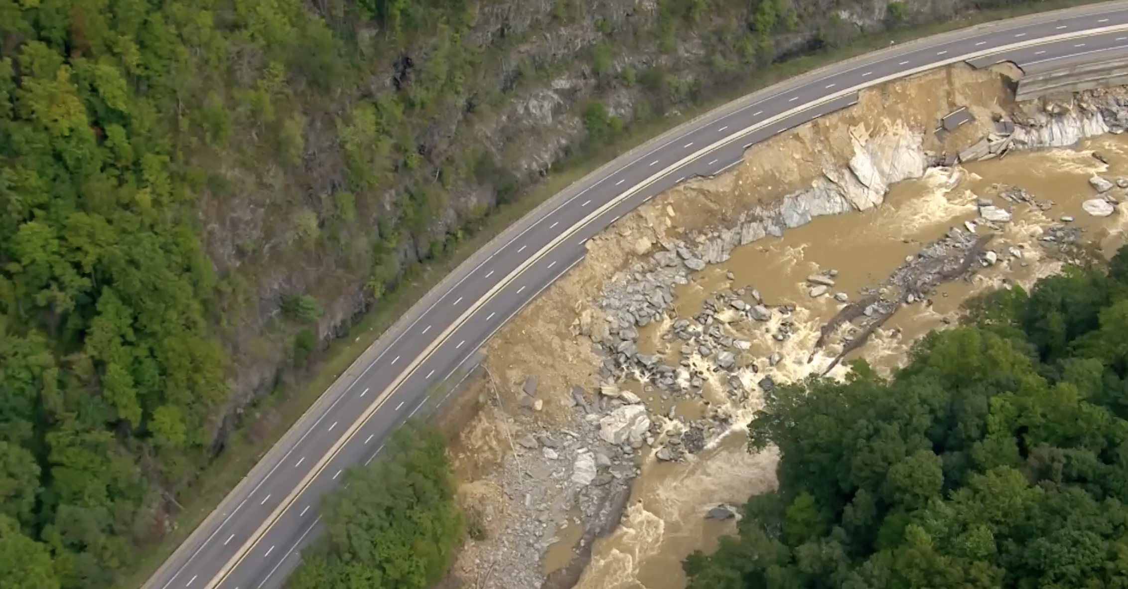 Plan for I-40 Pigeon River Gorge retaining wall misguided